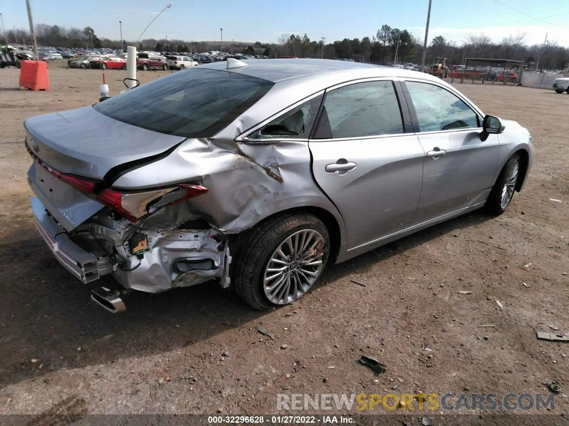 4 Photograph of a damaged car 4T1DZ1FB9MU070404 TOYOTA AVALON 2021