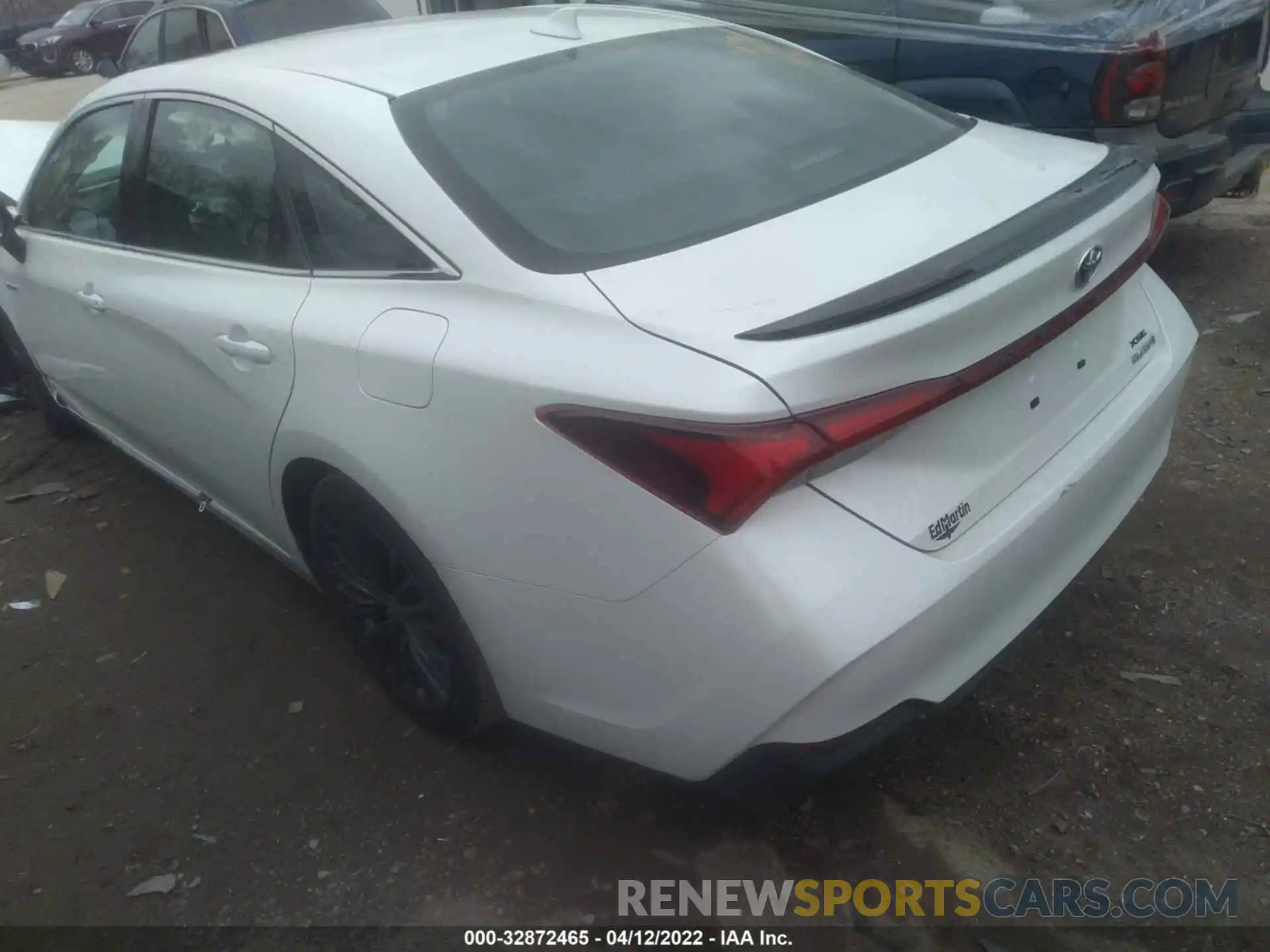 3 Photograph of a damaged car 4T1EA1AB0MU003239 TOYOTA AVALON 2021