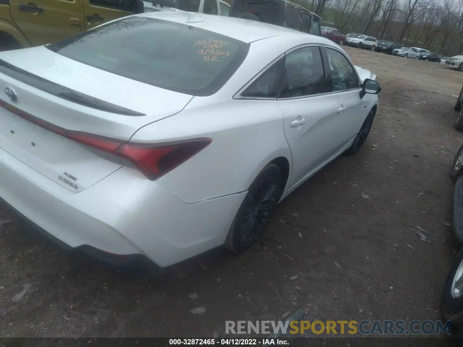 4 Photograph of a damaged car 4T1EA1AB0MU003239 TOYOTA AVALON 2021