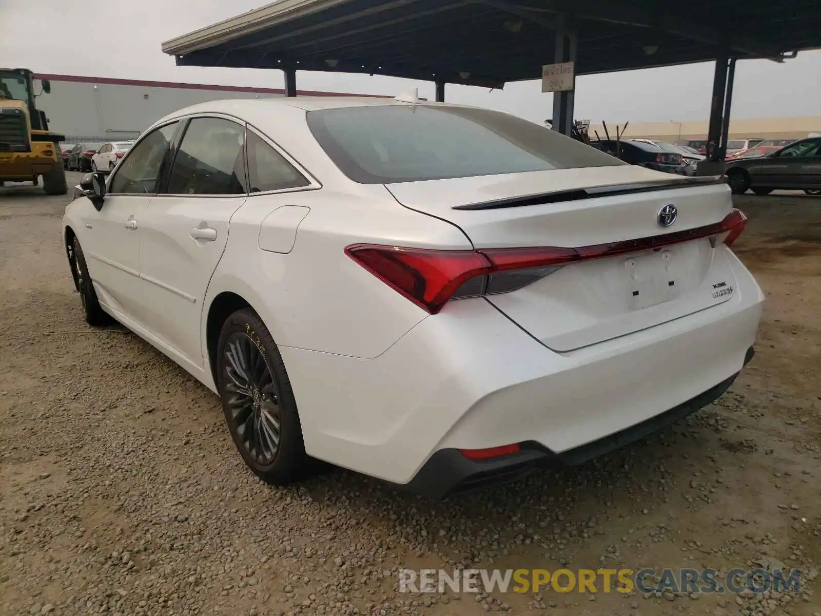 3 Photograph of a damaged car 4T1EA1AB0MU003371 TOYOTA AVALON 2021