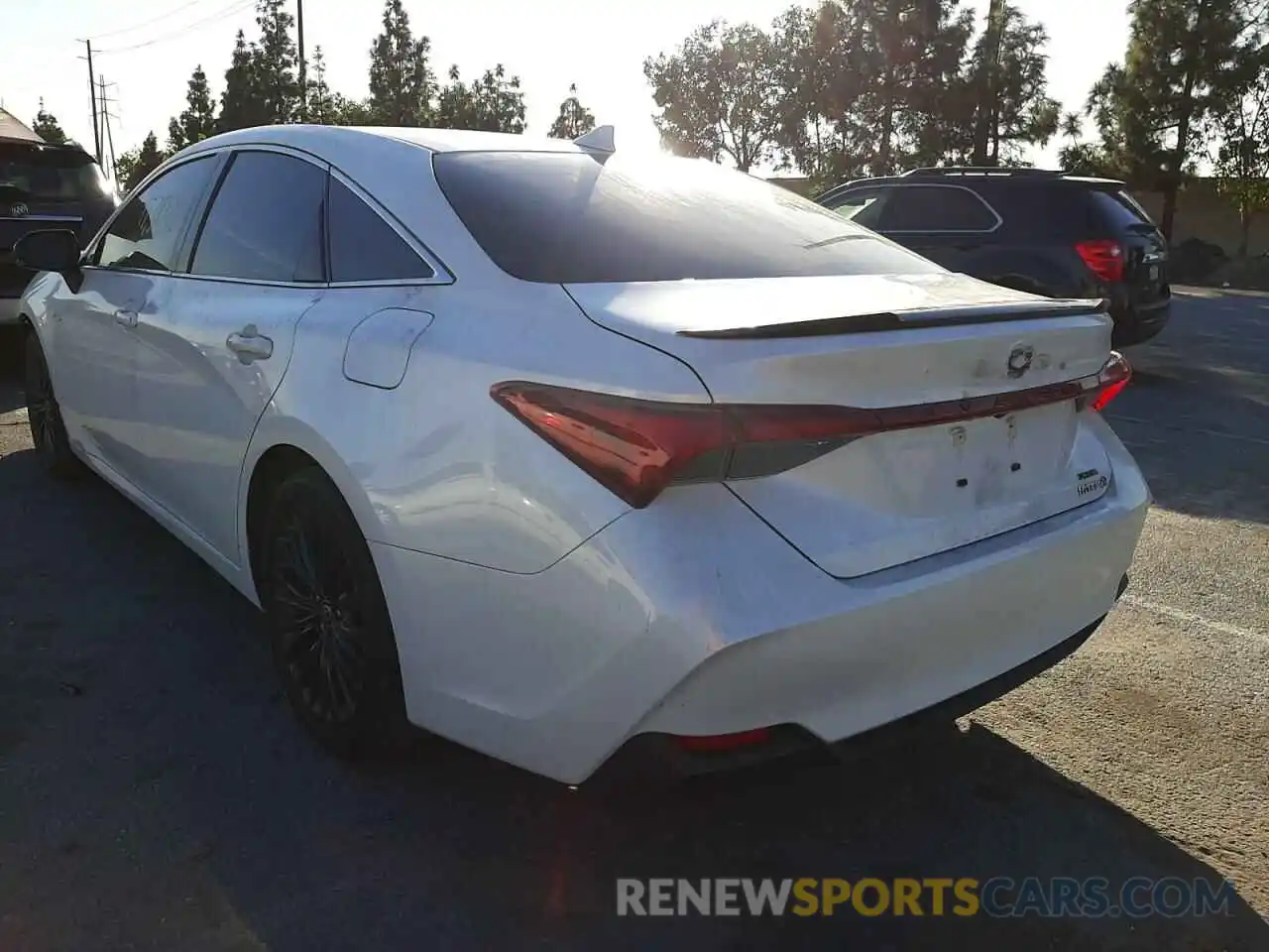 3 Photograph of a damaged car 4T1EA1AB0MU006691 TOYOTA AVALON 2021