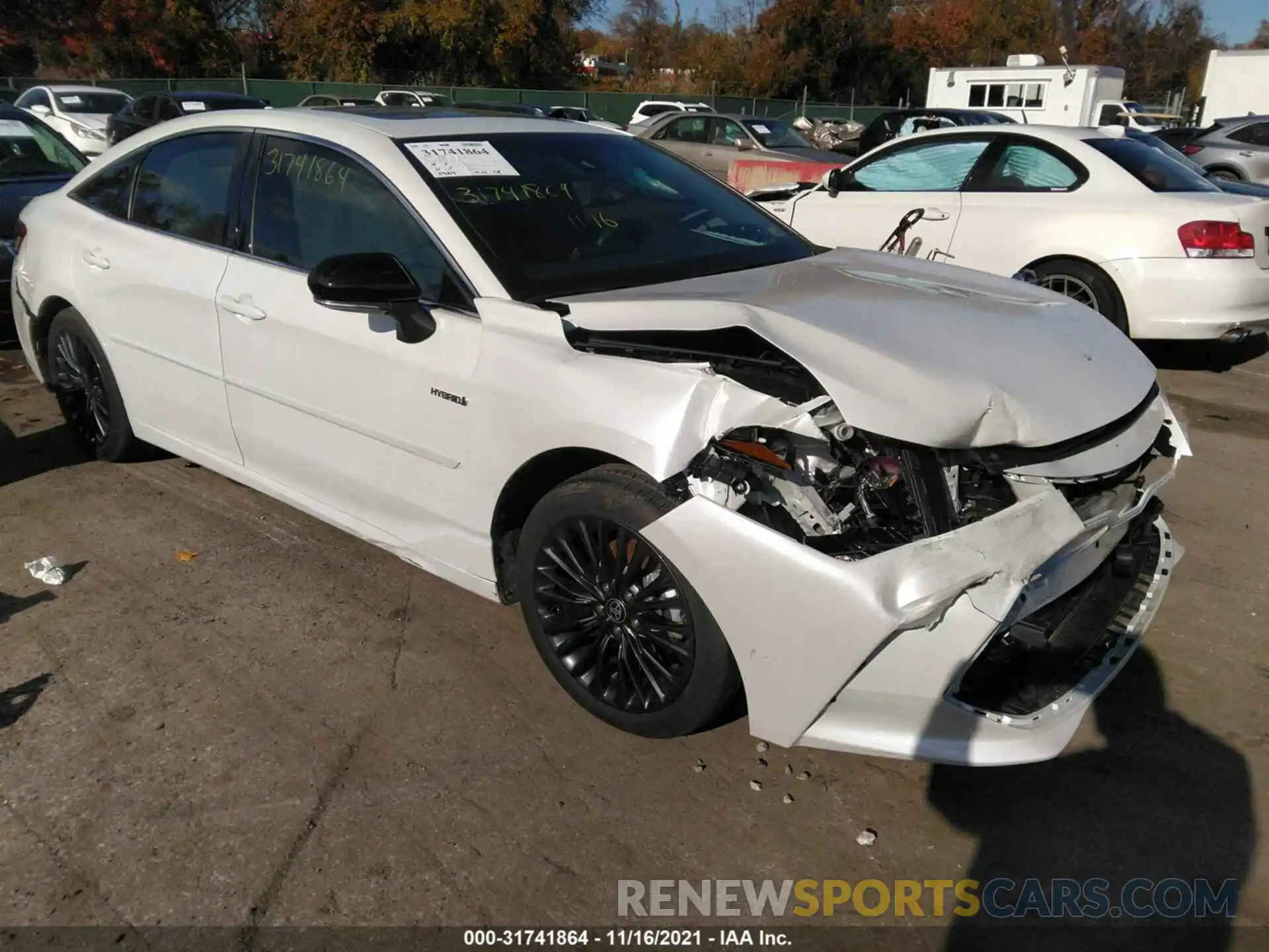 1 Photograph of a damaged car 4T1EA1AB3MU003221 TOYOTA AVALON 2021