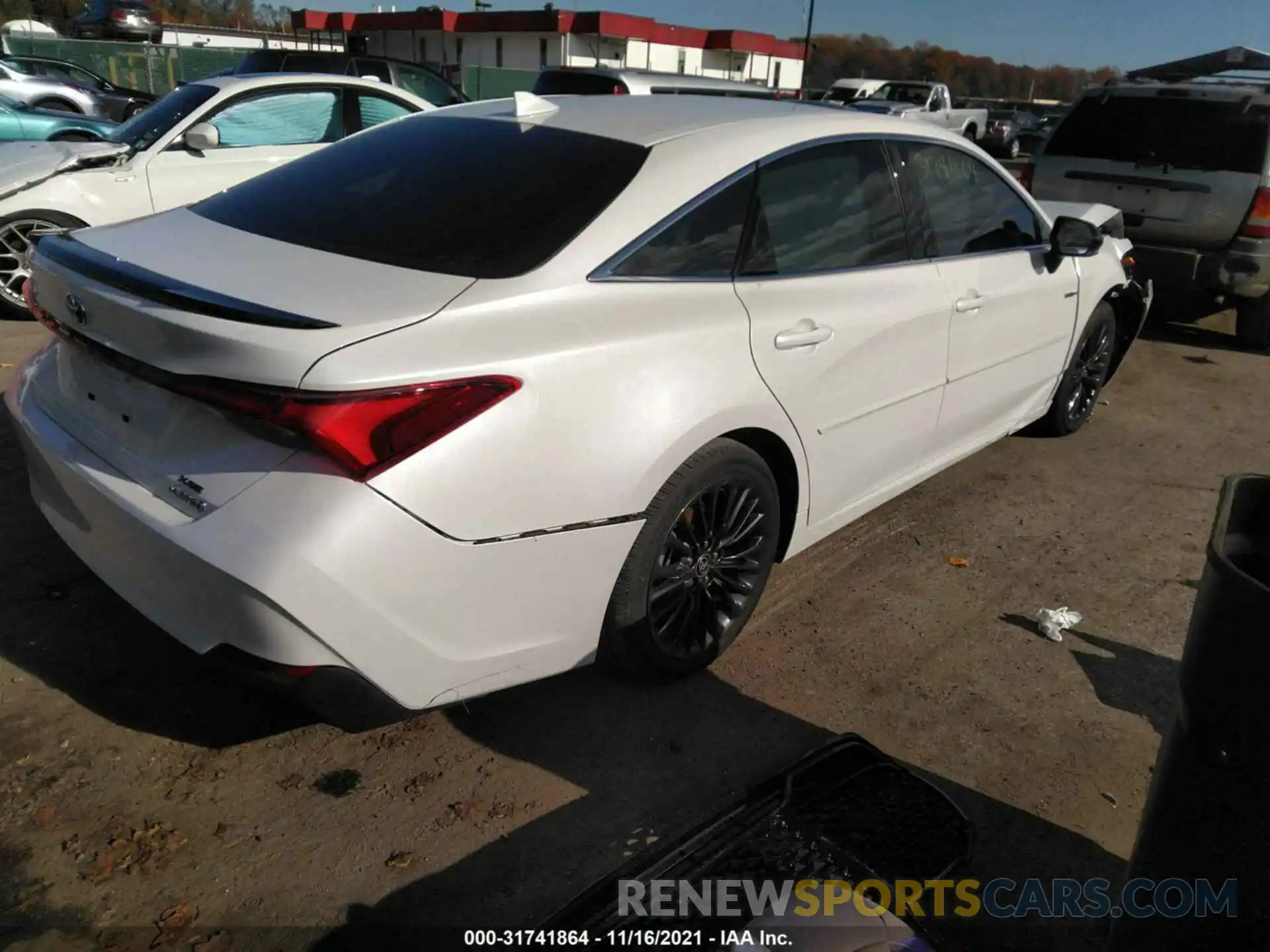 4 Photograph of a damaged car 4T1EA1AB3MU003221 TOYOTA AVALON 2021