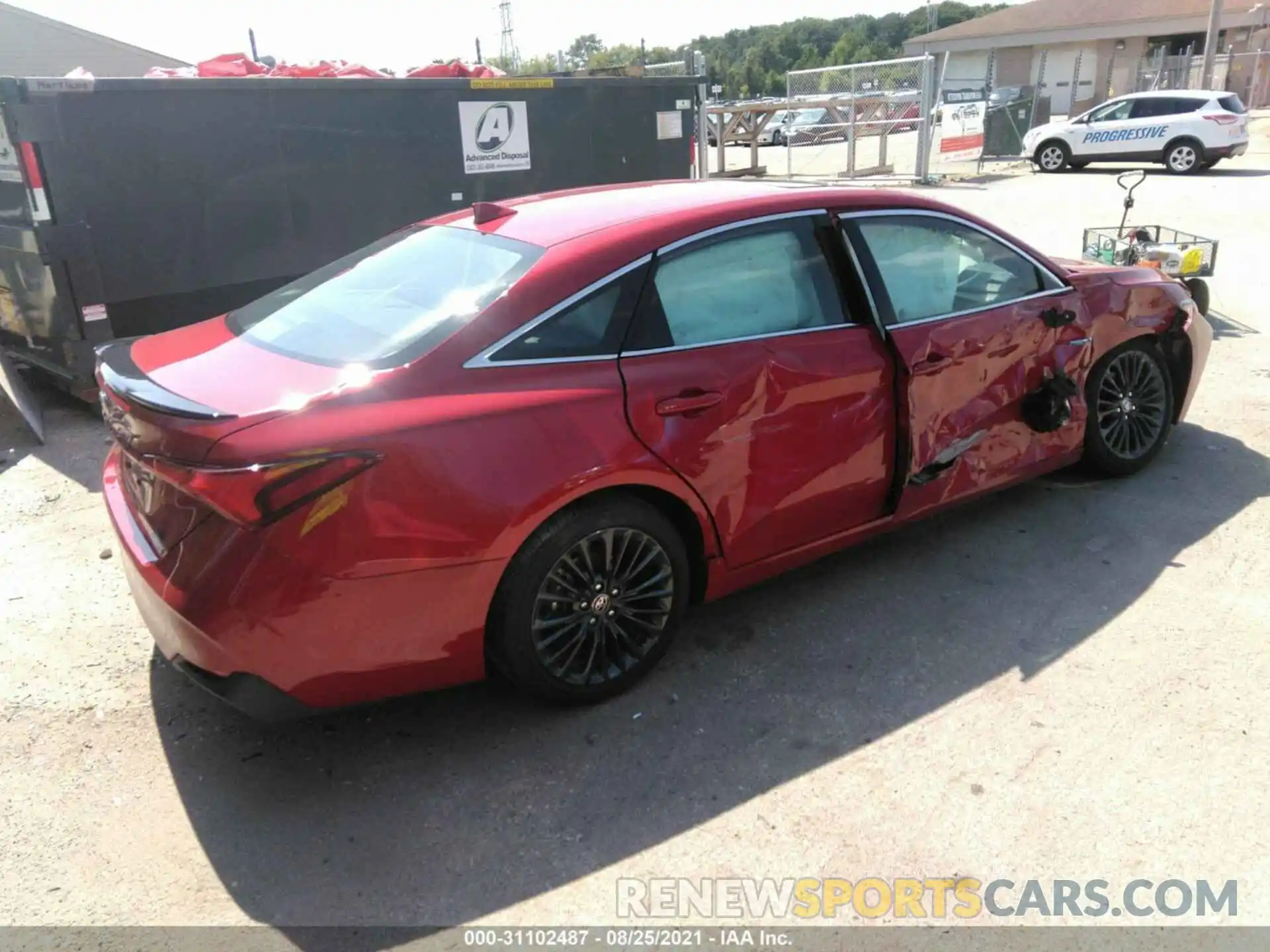 4 Photograph of a damaged car 4T1EA1AB5MU002605 TOYOTA AVALON 2021