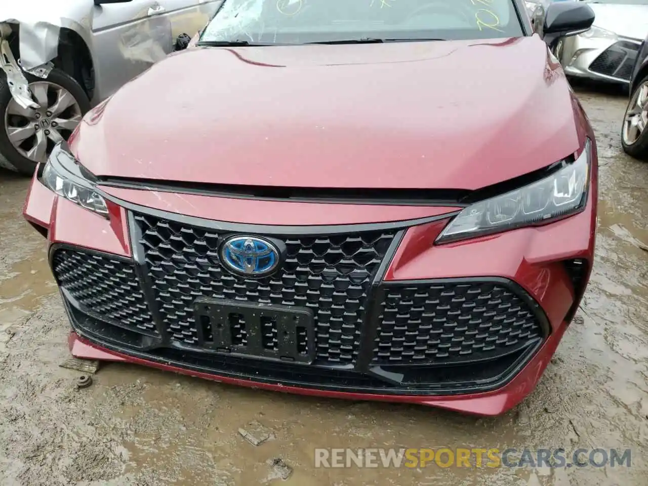 9 Photograph of a damaged car 4T1EA1AB7MU007207 TOYOTA AVALON 2021