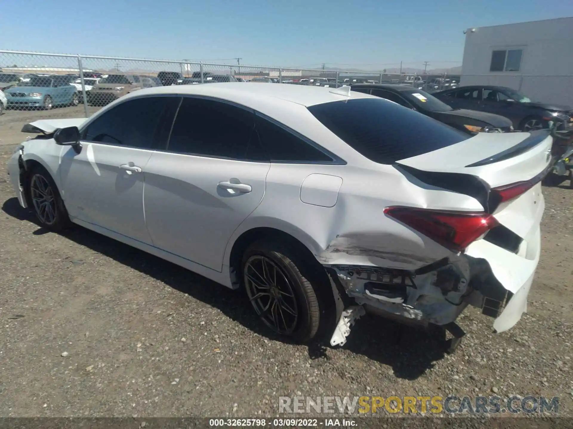 3 Photograph of a damaged car 4T1EA1AB9MU001196 TOYOTA AVALON 2021