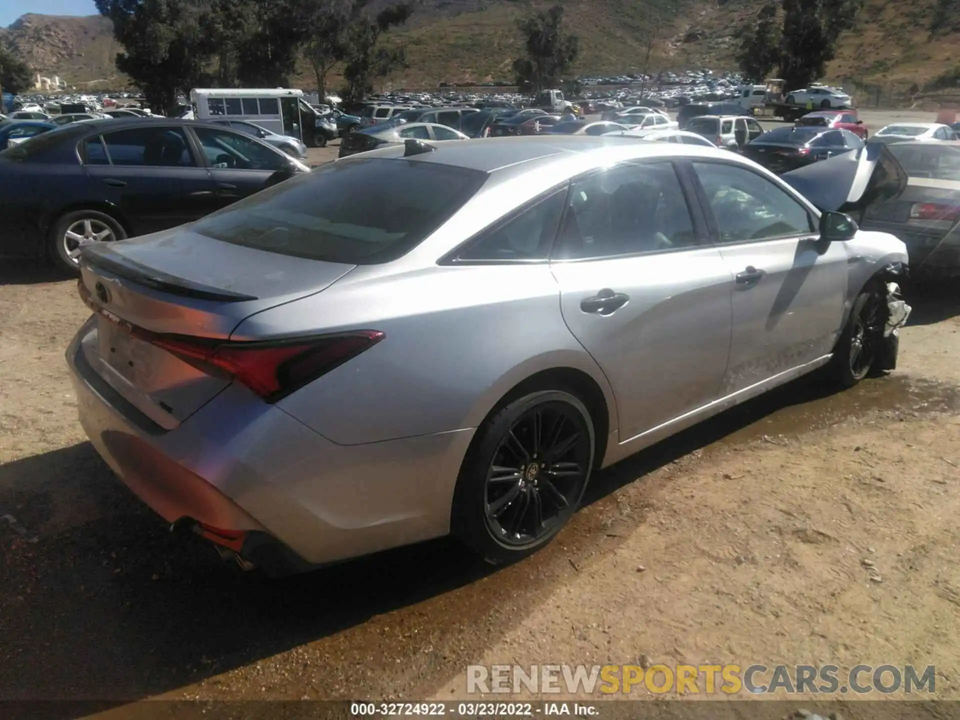 4 Photograph of a damaged car 4T1EZ1FB2MU056509 TOYOTA AVALON 2021