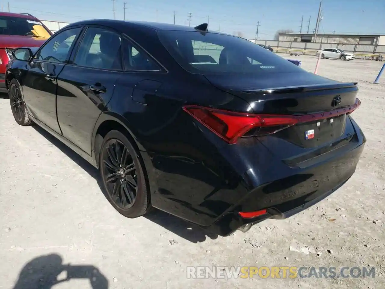 3 Photograph of a damaged car 4T1EZ1FB3MU070337 TOYOTA AVALON 2021