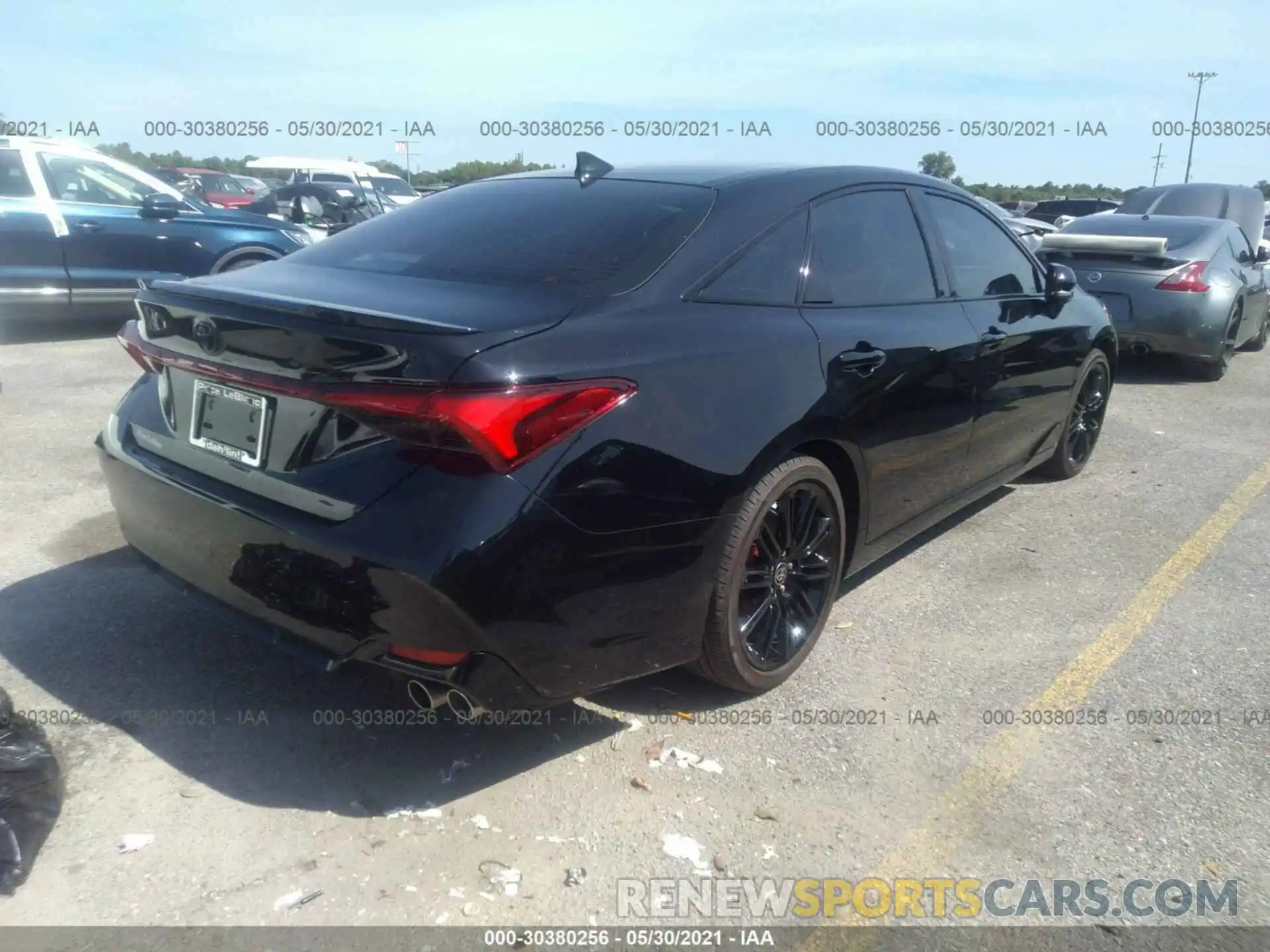 4 Photograph of a damaged car 4T1EZ1FB9MU061562 TOYOTA AVALON 2021