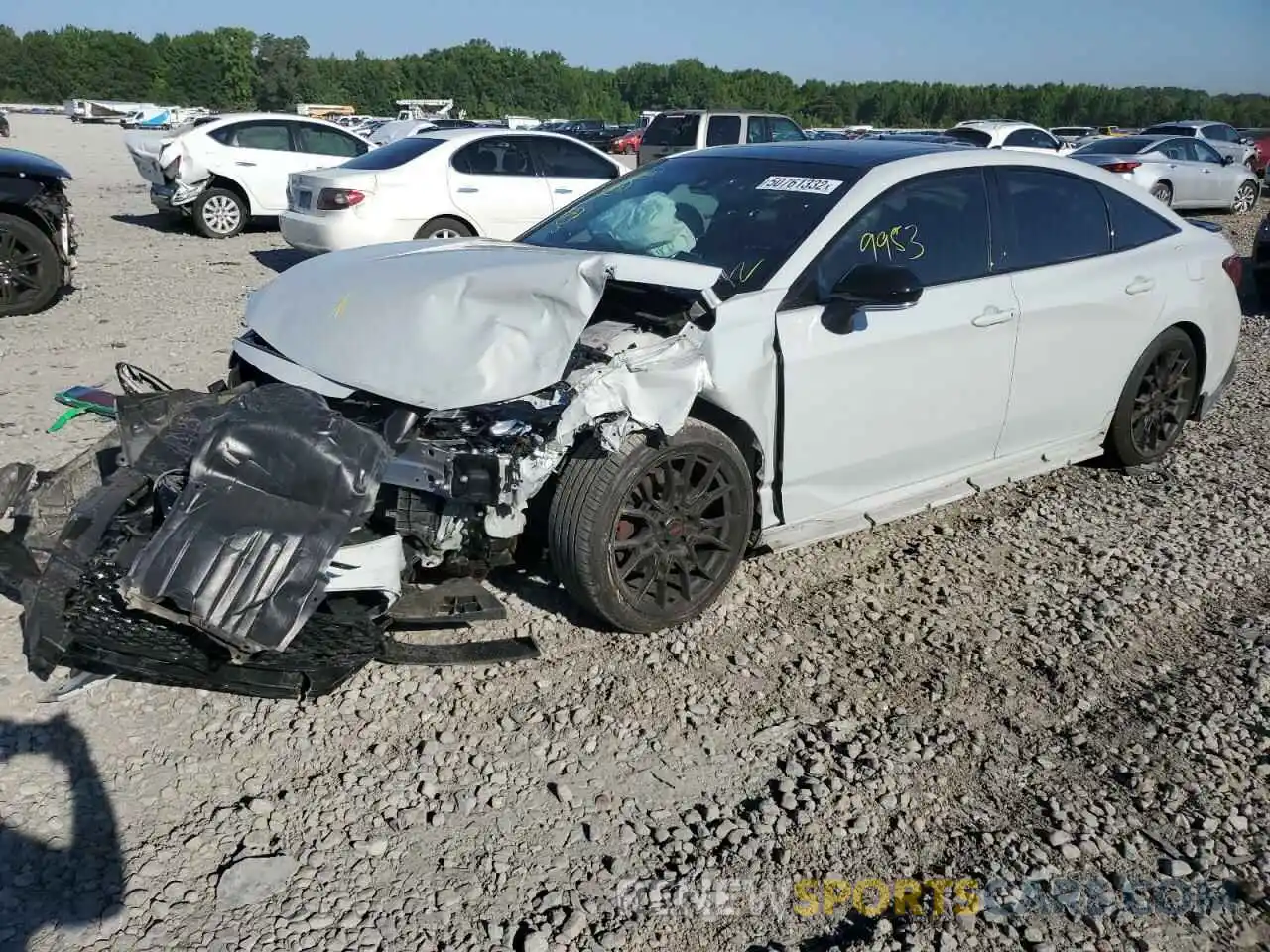 2 Photograph of a damaged car 4T1FZ1FB1MU064699 TOYOTA AVALON 2021