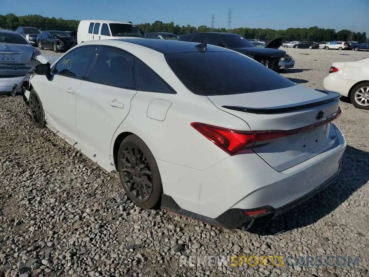 3 Photograph of a damaged car 4T1FZ1FB1MU064699 TOYOTA AVALON 2021