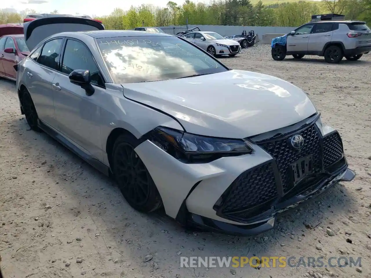 1 Photograph of a damaged car 4T1FZ1FB1MU067103 TOYOTA AVALON 2021