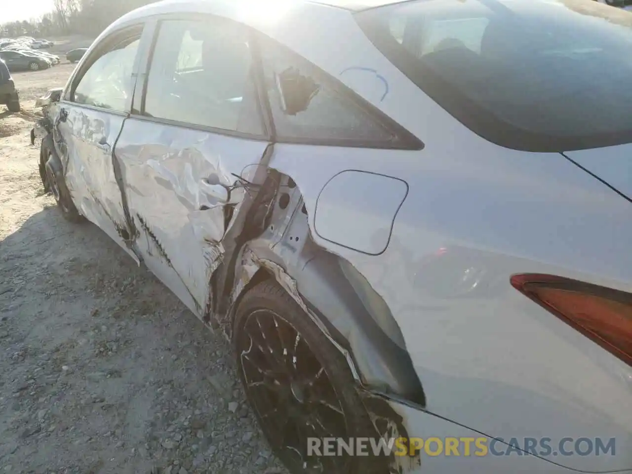 9 Photograph of a damaged car 4T1FZ1FB2MU069071 TOYOTA AVALON 2021