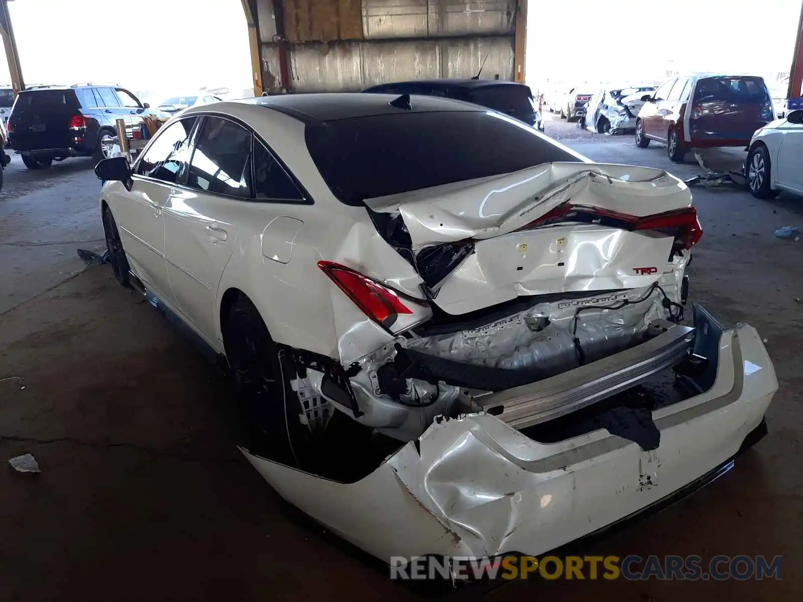 3 Photograph of a damaged car 4T1FZ1FB4MU065765 TOYOTA AVALON 2021