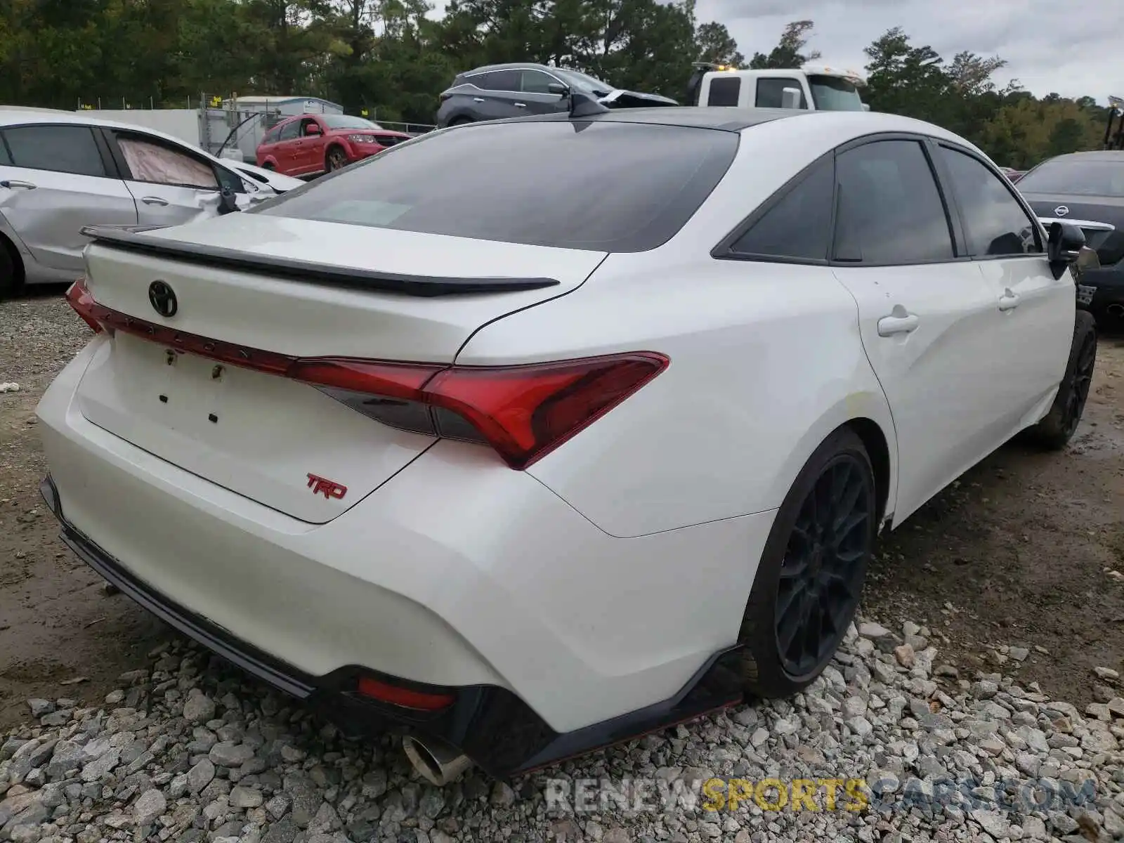 4 Photograph of a damaged car 4T1FZ1FB5MU058484 TOYOTA AVALON 2021