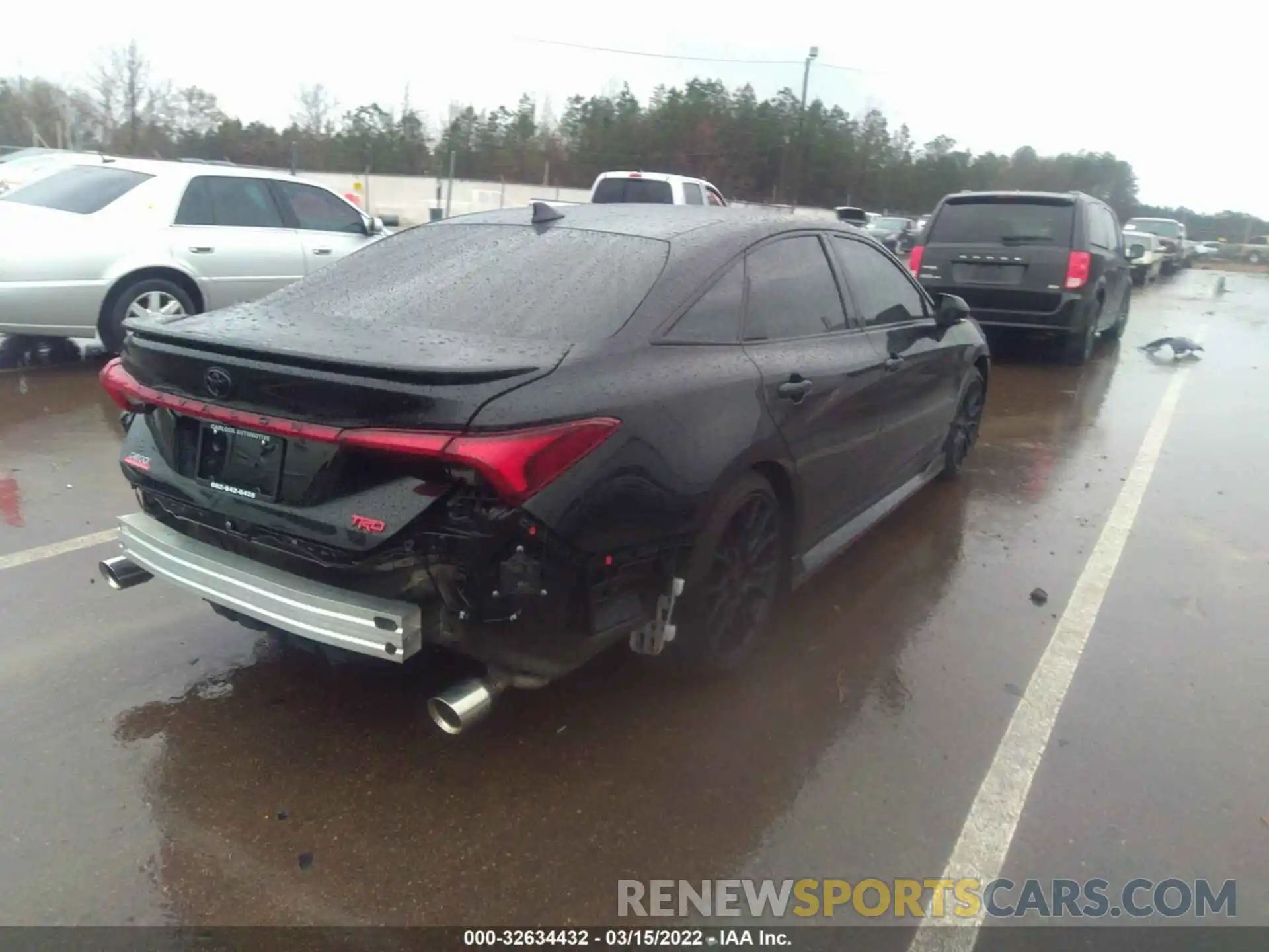 4 Photograph of a damaged car 4T1FZ1FB5MU066780 TOYOTA AVALON 2021