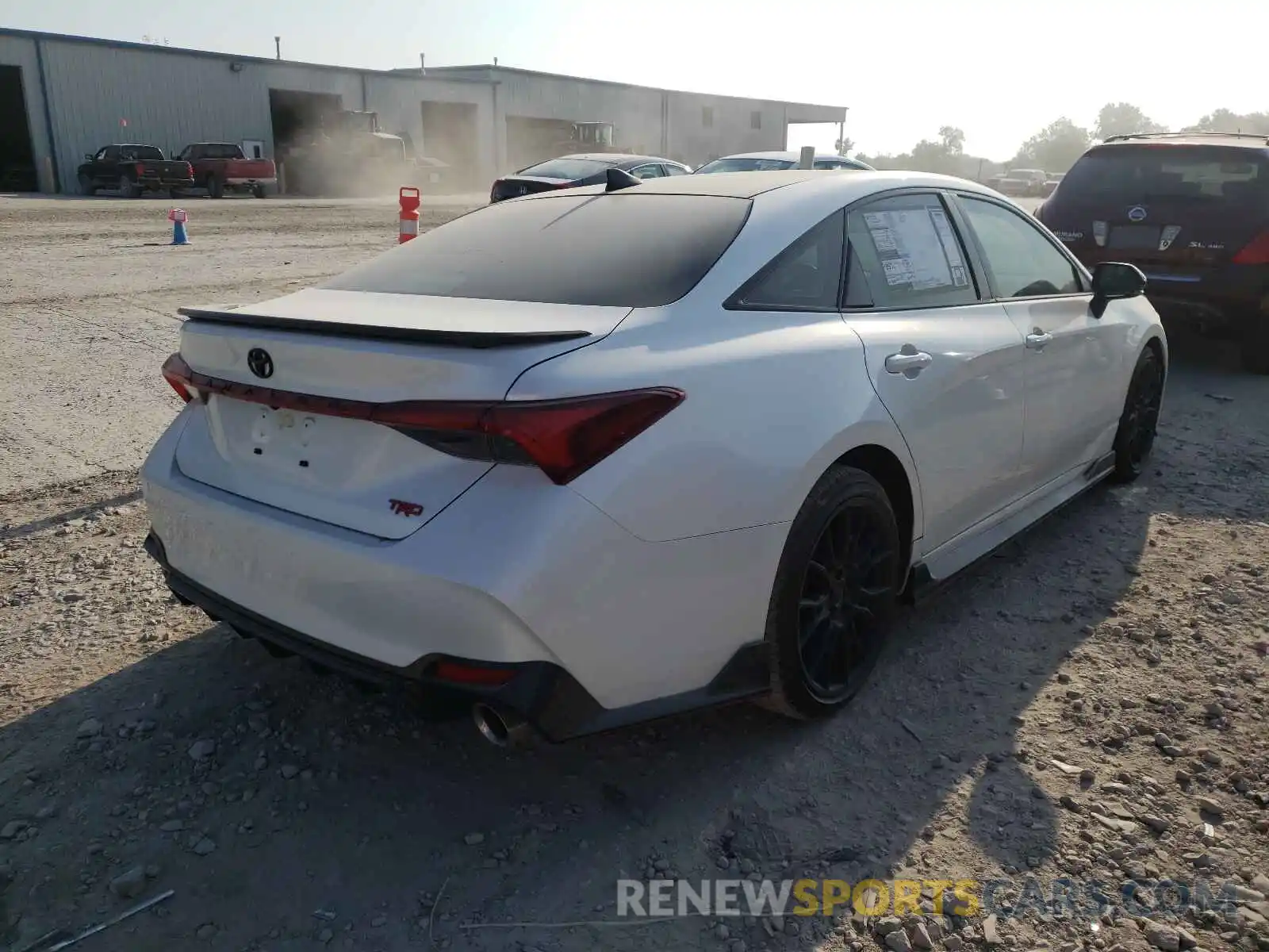 4 Photograph of a damaged car 4T1FZ1FB6MU060843 TOYOTA AVALON 2021