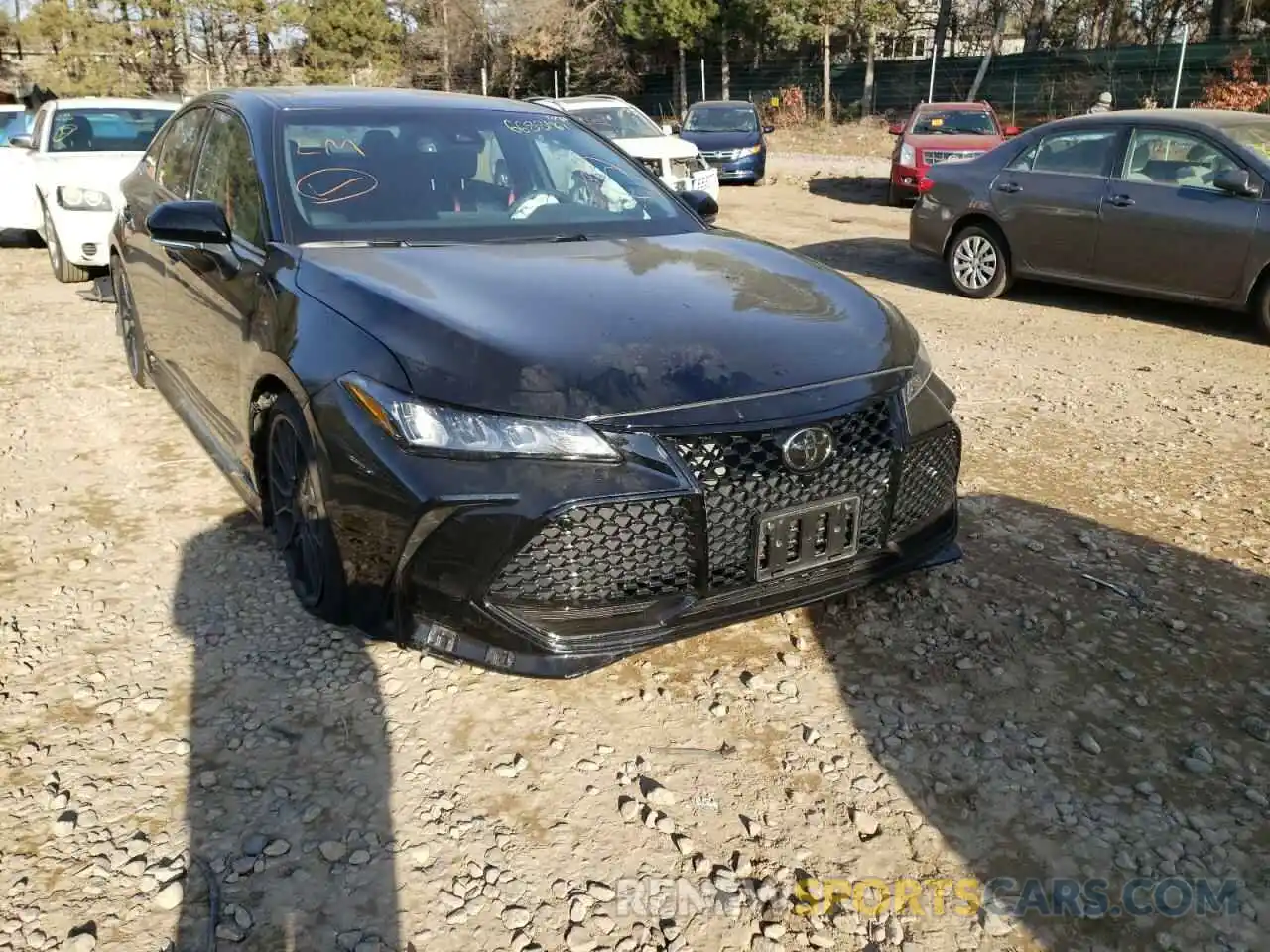 1 Photograph of a damaged car 4T1FZ1FB8MU059998 TOYOTA AVALON 2021