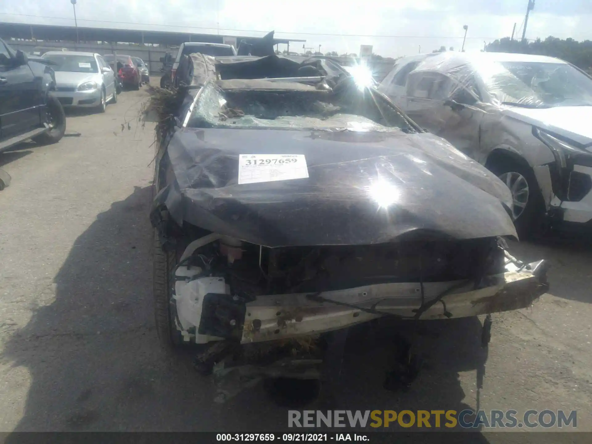 6 Photograph of a damaged car 4T1GZ1FB1MU057692 TOYOTA AVALON 2021