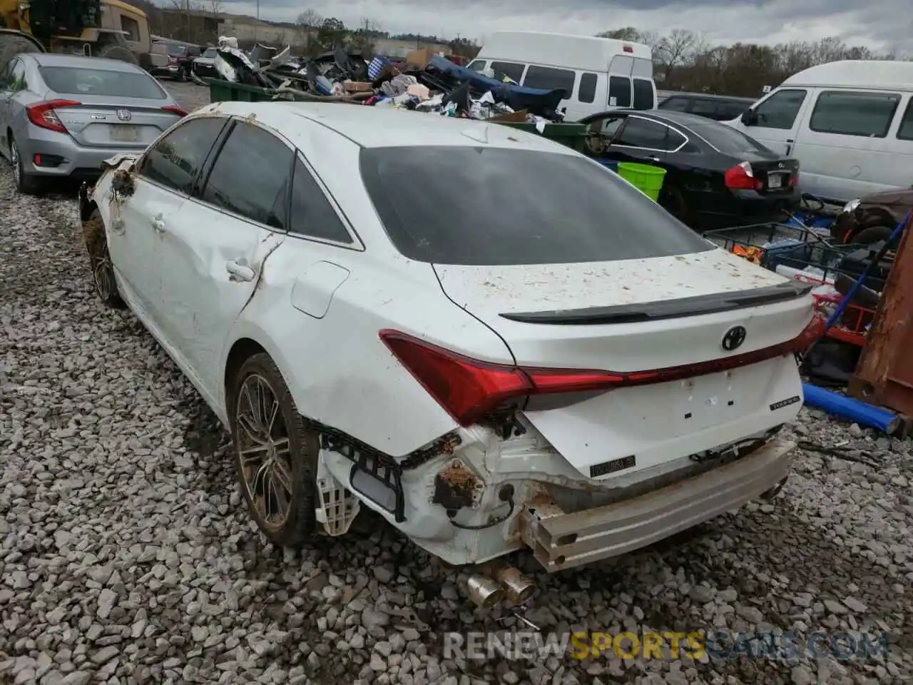 3 Photograph of a damaged car 4T1GZ1FB9MU061764 TOYOTA AVALON 2021