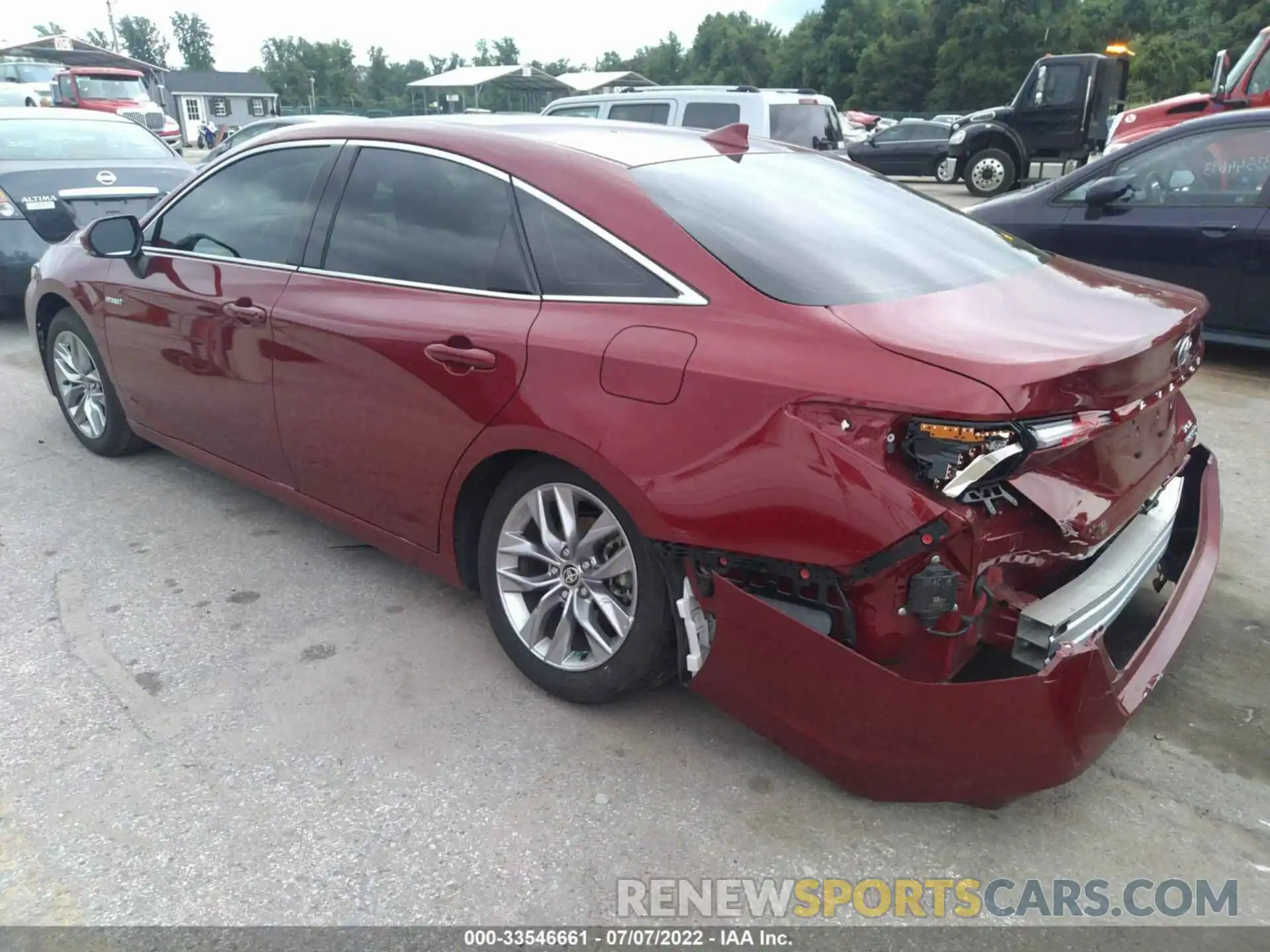 3 Photograph of a damaged car 4T1JA1AB2MU002172 TOYOTA AVALON 2021