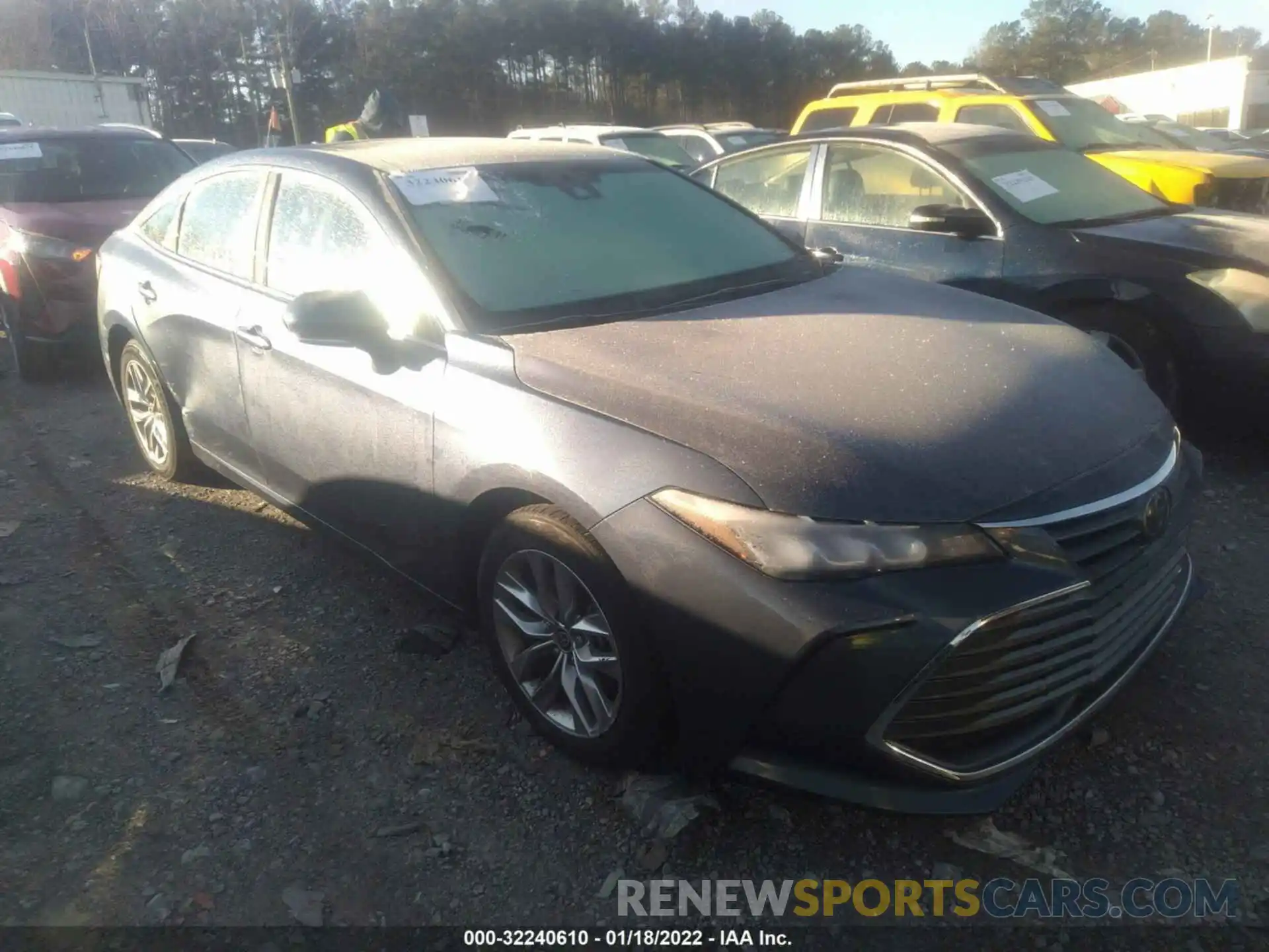 1 Photograph of a damaged car 4T1JZ1FB0MU064168 TOYOTA AVALON 2021