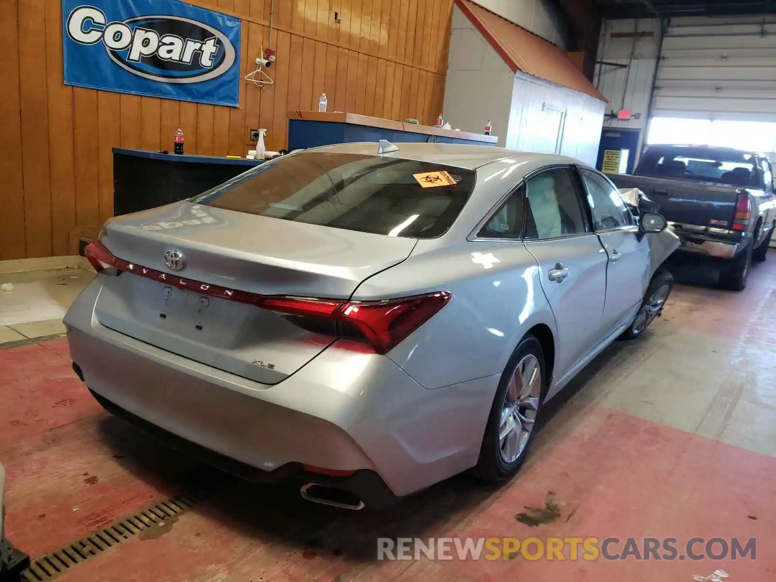 4 Photograph of a damaged car 4T1JZ1FB3MU063838 TOYOTA AVALON 2021