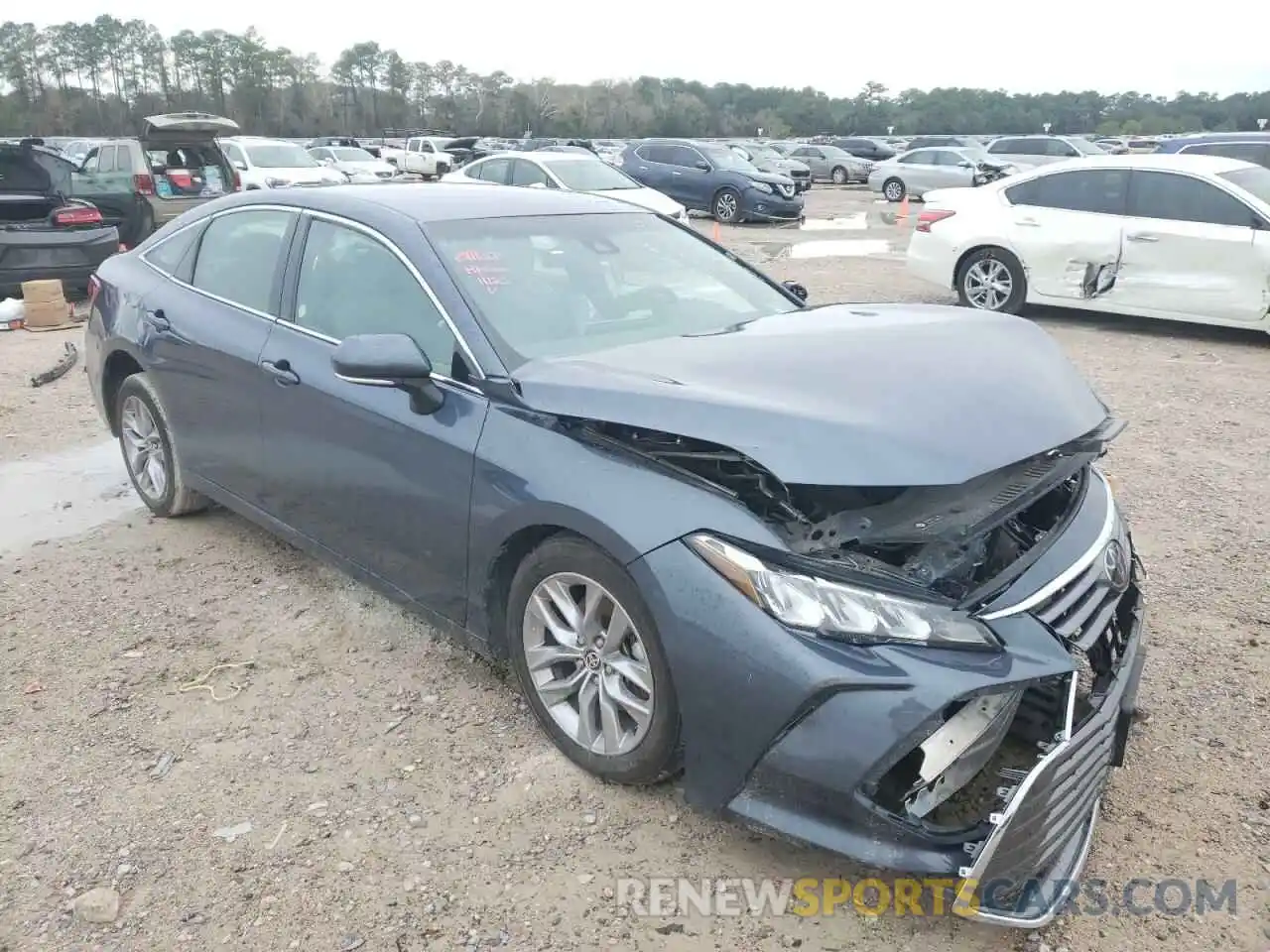 1 Photograph of a damaged car 4T1JZ1FB5MU064120 TOYOTA AVALON 2021