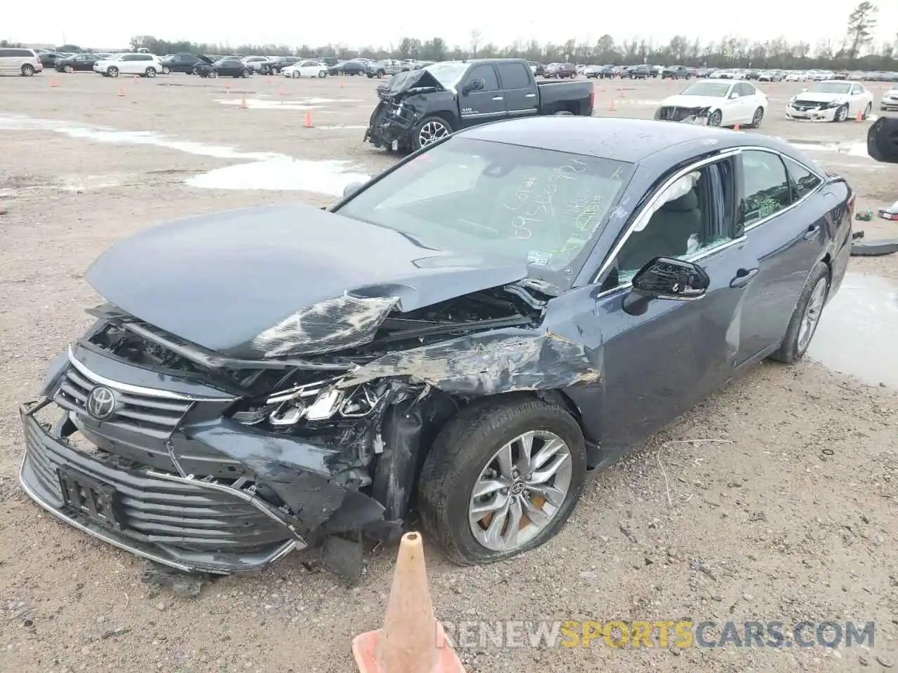 2 Photograph of a damaged car 4T1JZ1FB5MU064120 TOYOTA AVALON 2021