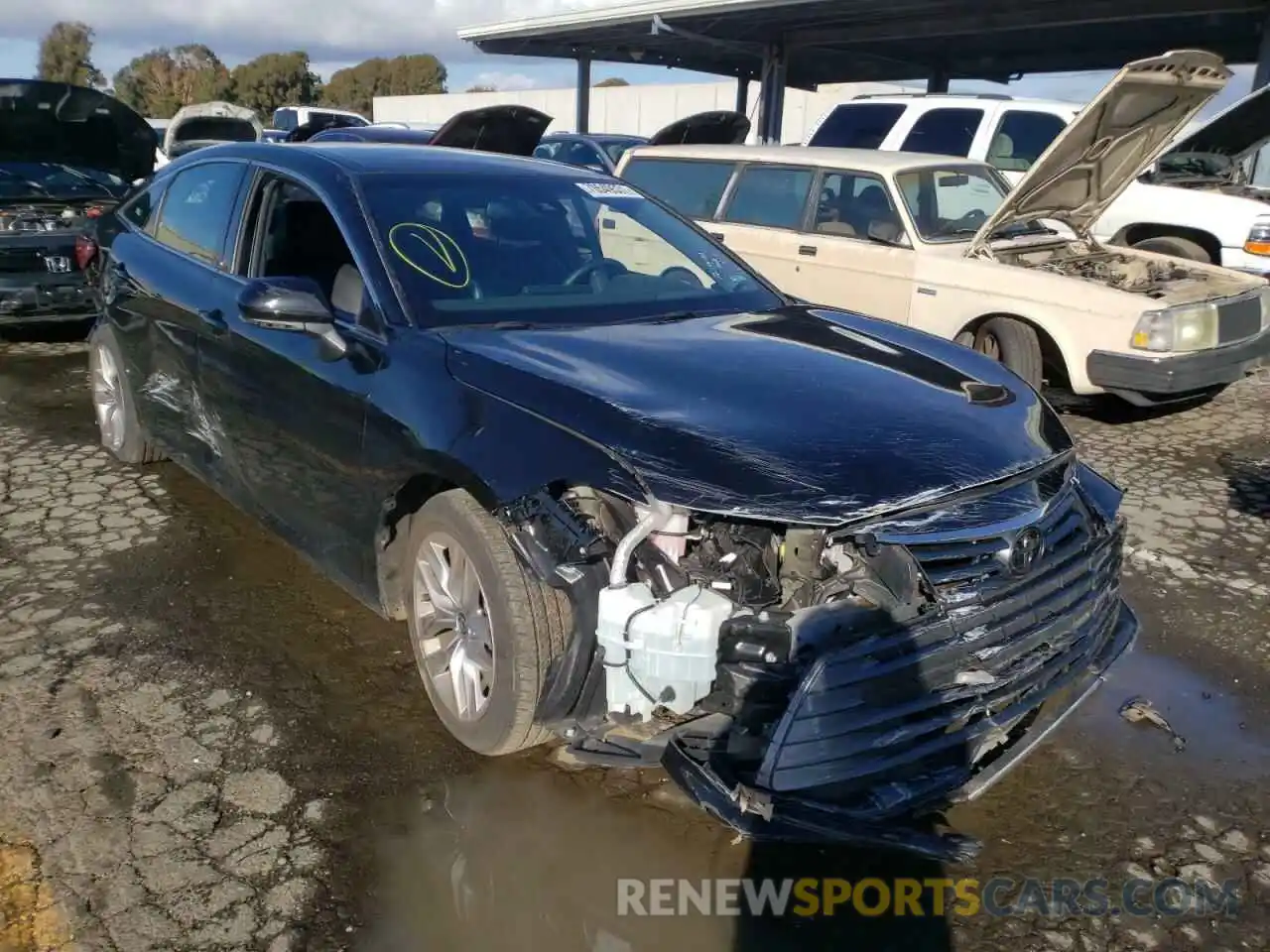 1 Photograph of a damaged car 4T1JZ1FB5MU064330 TOYOTA AVALON 2021