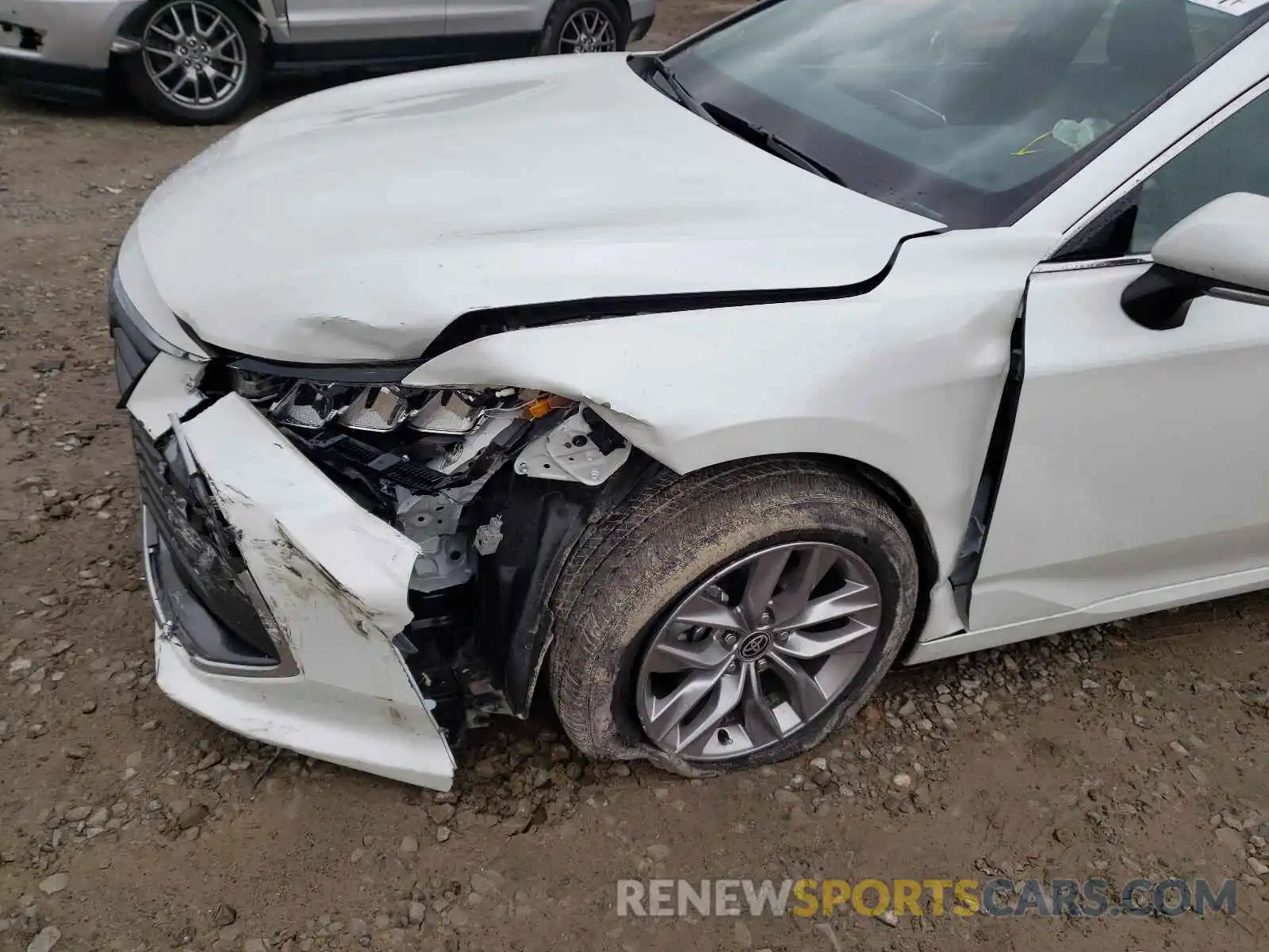 9 Photograph of a damaged car 4T1JZ1FB6MU059122 TOYOTA AVALON 2021