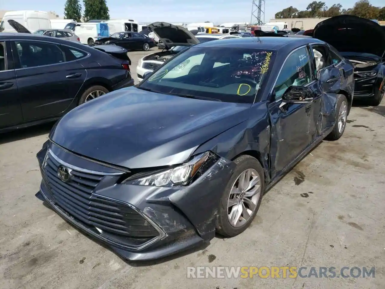 2 Photograph of a damaged car 4T1JZ1FB6MU063736 TOYOTA AVALON 2021