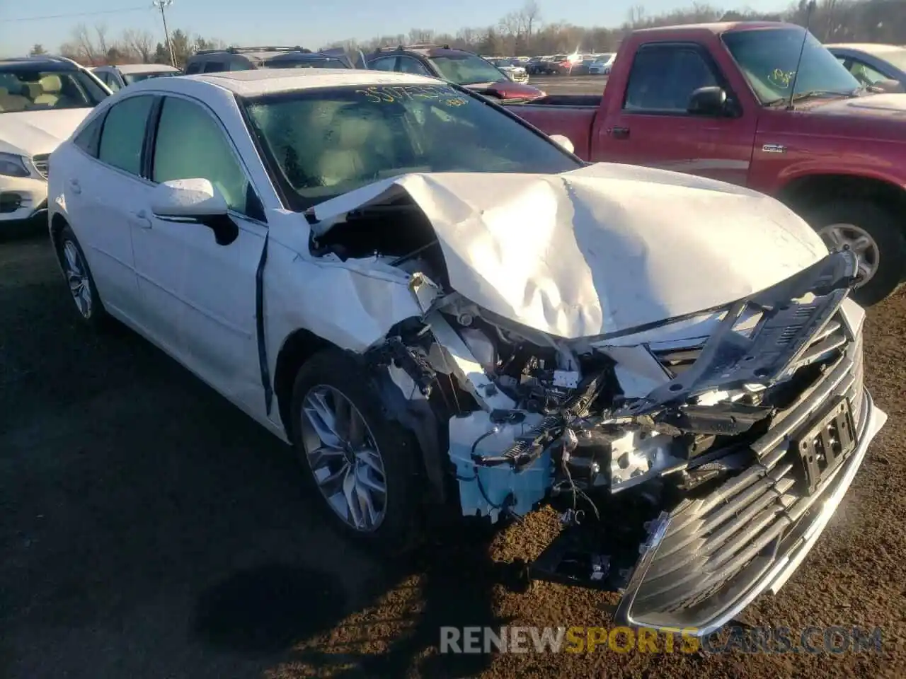 1 Photograph of a damaged car 4T1LB1BB8MU001306 TOYOTA AVALON 2021