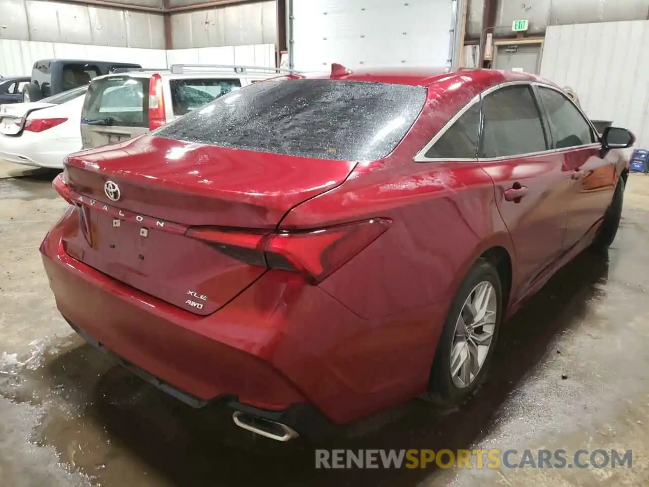 4 Photograph of a damaged car 4T1LB1BBXMU001629 TOYOTA AVALON 2021