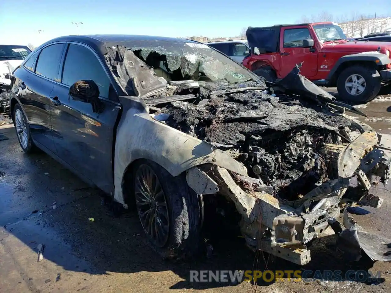 1 Photograph of a damaged car 4T1MB1BB4MU001887 TOYOTA AVALON 2021