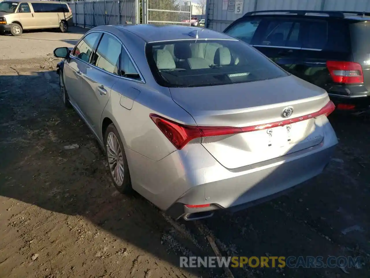 3 Photograph of a damaged car 4T1NB1BB5MU002468 TOYOTA AVALON 2021