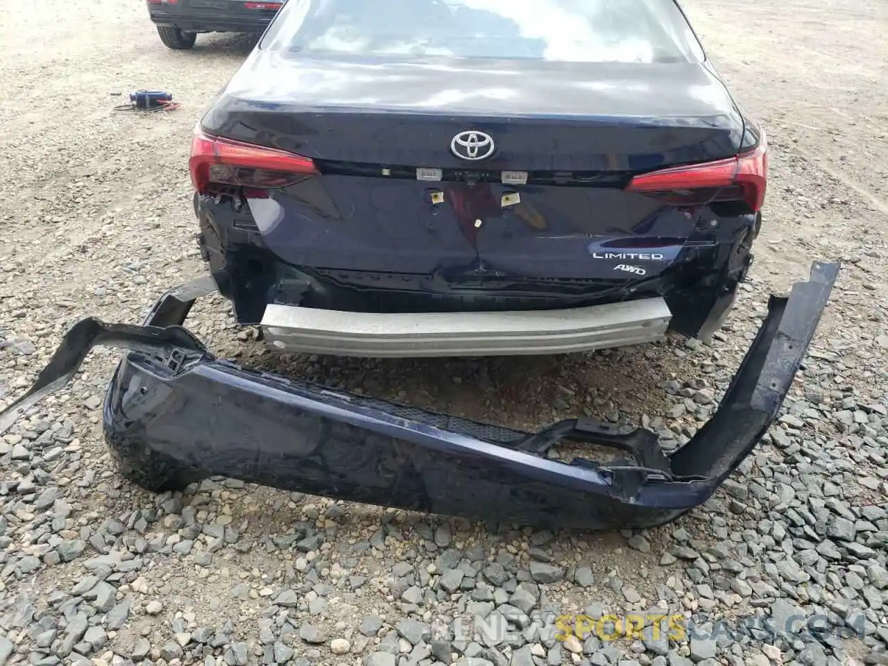 9 Photograph of a damaged car 4T1NB1BB6MU001099 TOYOTA AVALON 2021