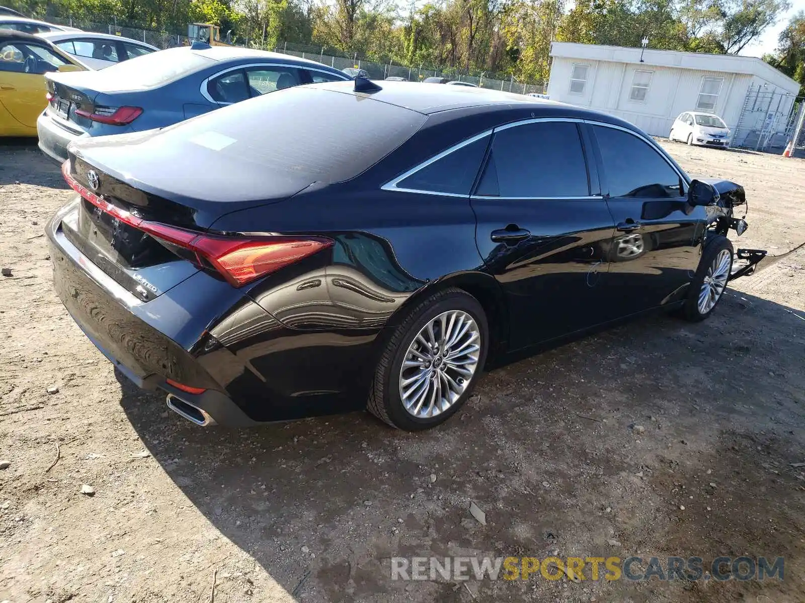 4 Photograph of a damaged car 4T1NB1BB7MU002035 TOYOTA AVALON 2021