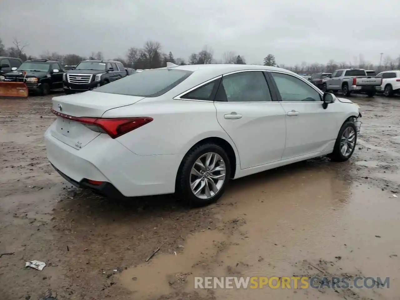 3 Photograph of a damaged car 4T1AA1AB4NU011859 TOYOTA AVALON 2022