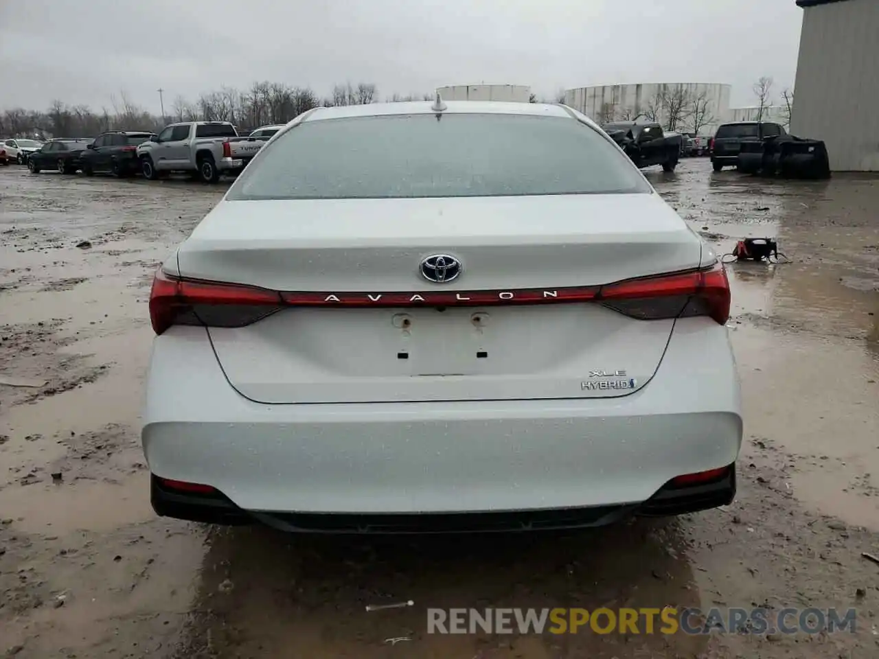 6 Photograph of a damaged car 4T1AA1AB4NU011859 TOYOTA AVALON 2022