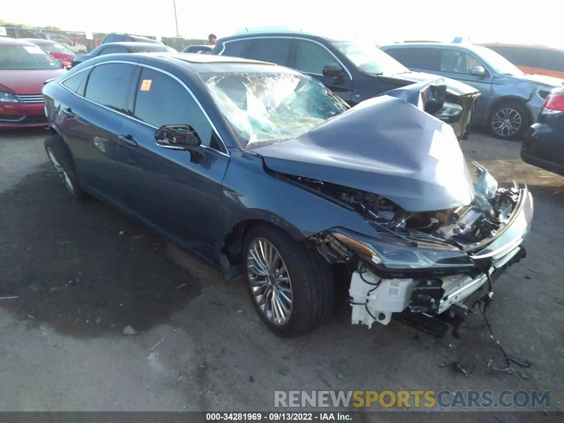 1 Photograph of a damaged car 4T1DA1AB1NU012576 TOYOTA AVALON 2022