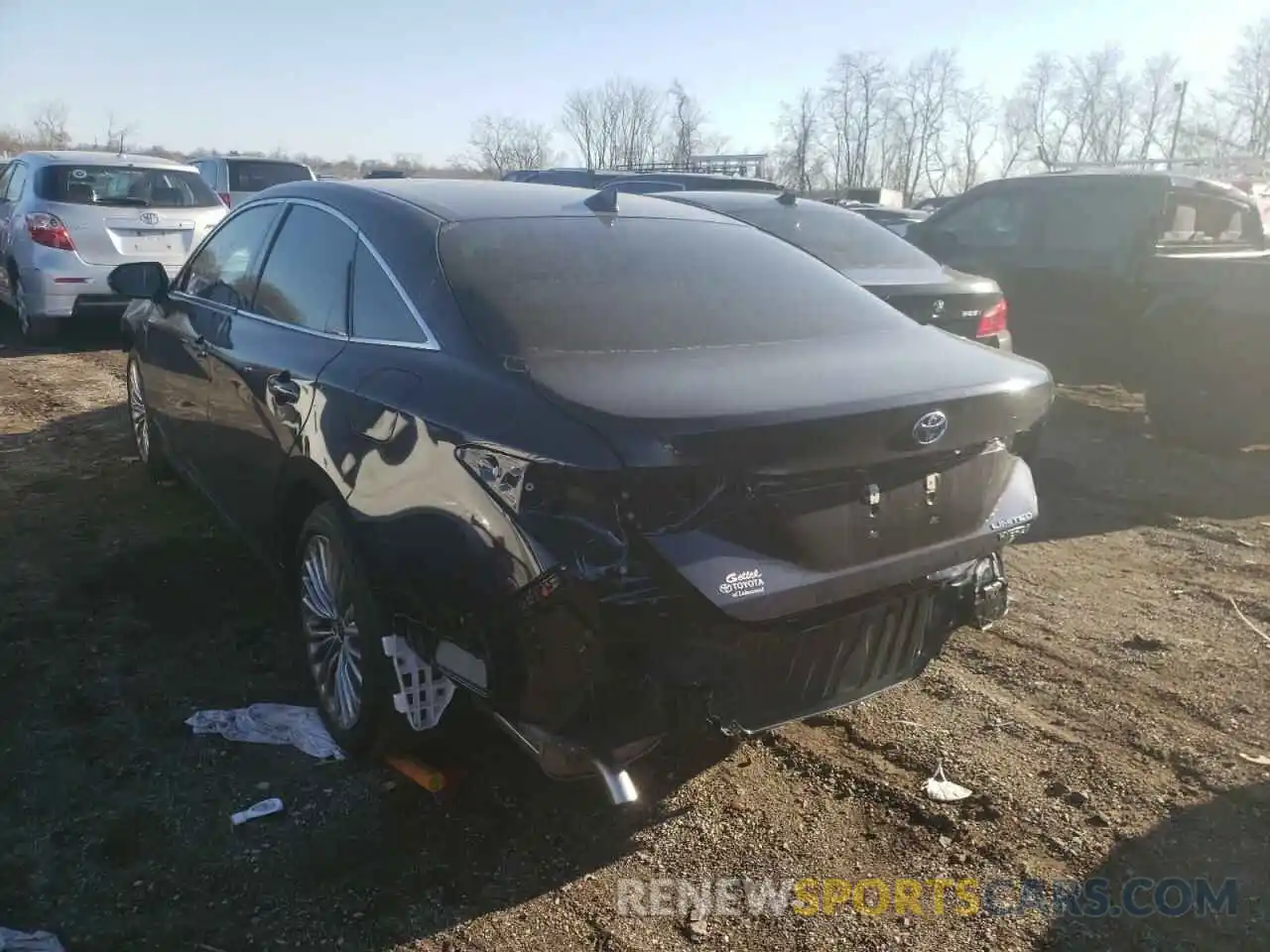 3 Photograph of a damaged car 4T1DA1AB4NU011986 TOYOTA AVALON 2022