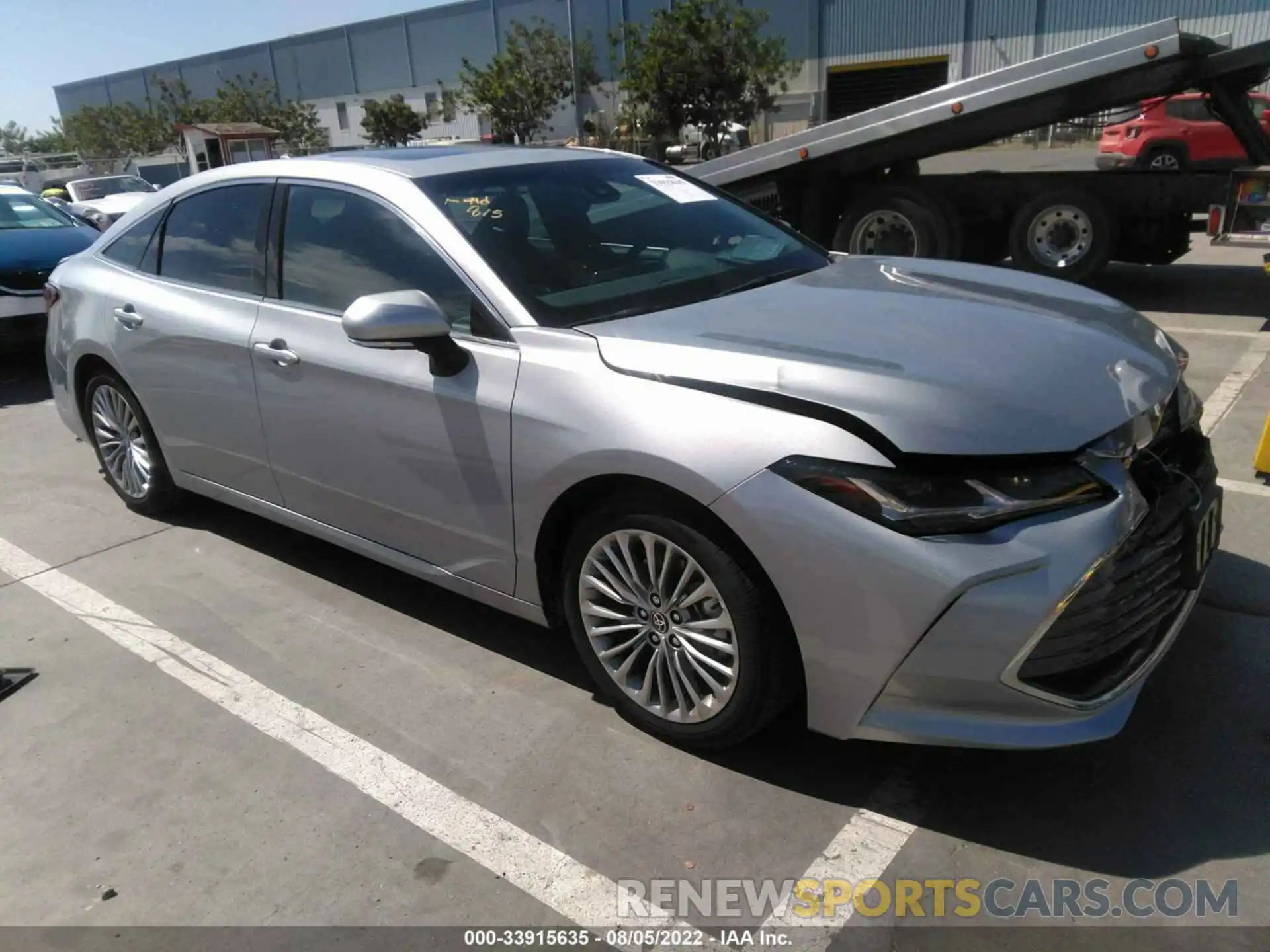 1 Photograph of a damaged car 4T1DA1AB9NU013376 TOYOTA AVALON 2022