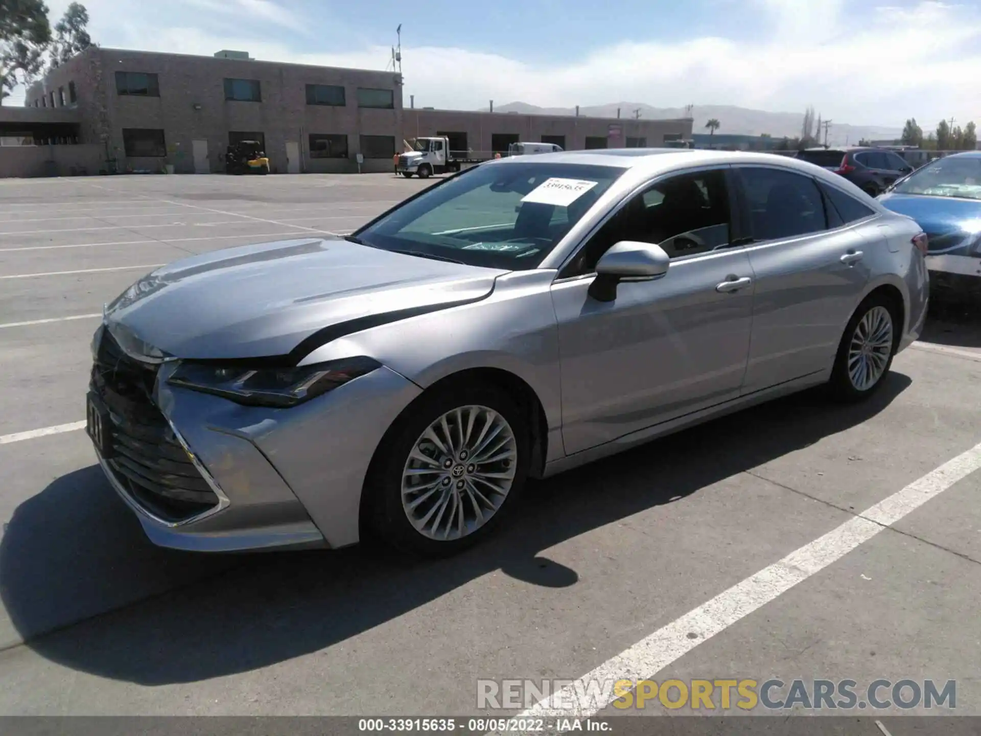 2 Photograph of a damaged car 4T1DA1AB9NU013376 TOYOTA AVALON 2022