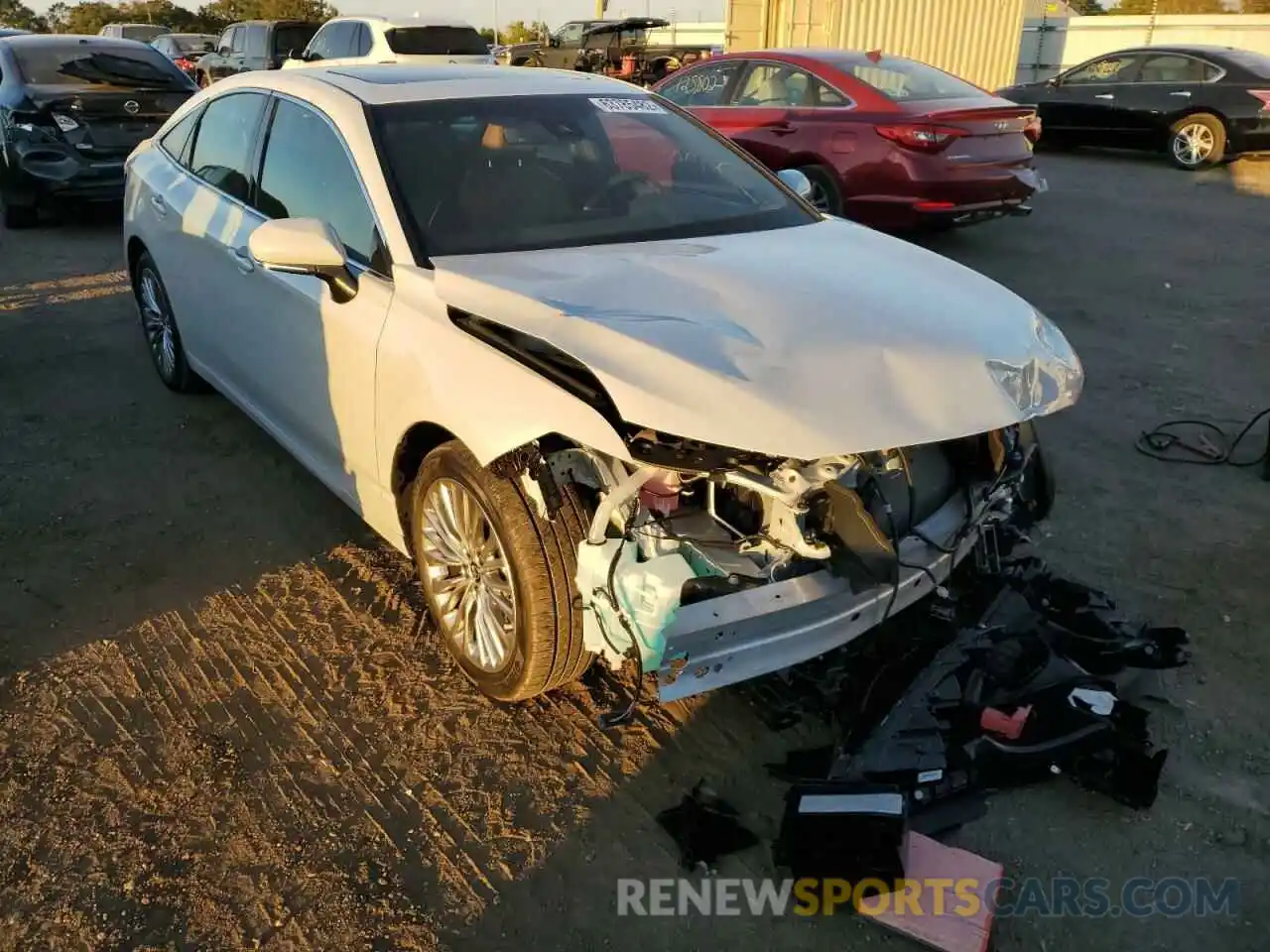 1 Photograph of a damaged car 4T1DZ1FB4NU073955 TOYOTA AVALON 2022