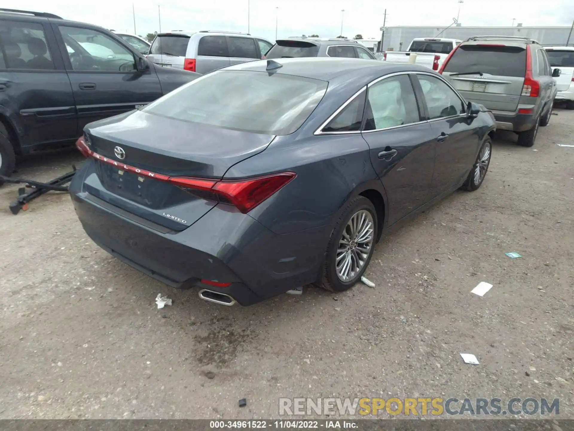 4 Photograph of a damaged car 4T1DZ1FB4NU081375 TOYOTA AVALON 2022