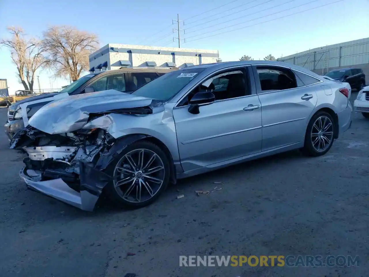 1 Photograph of a damaged car 4T1GZ1FB9NU076752 TOYOTA AVALON 2022