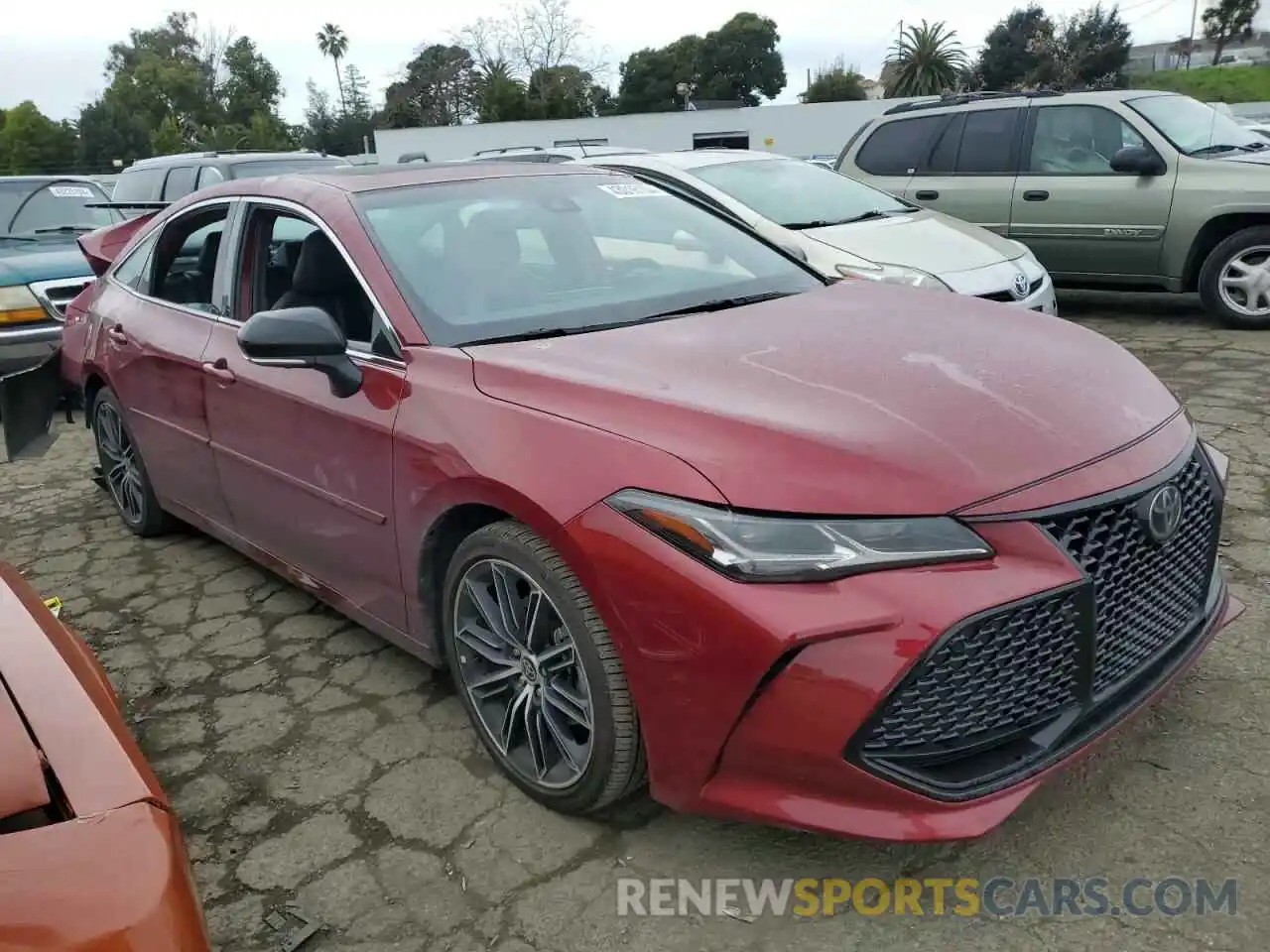 4 Photograph of a damaged car 4T1HZ1FB4NU081183 TOYOTA AVALON 2022