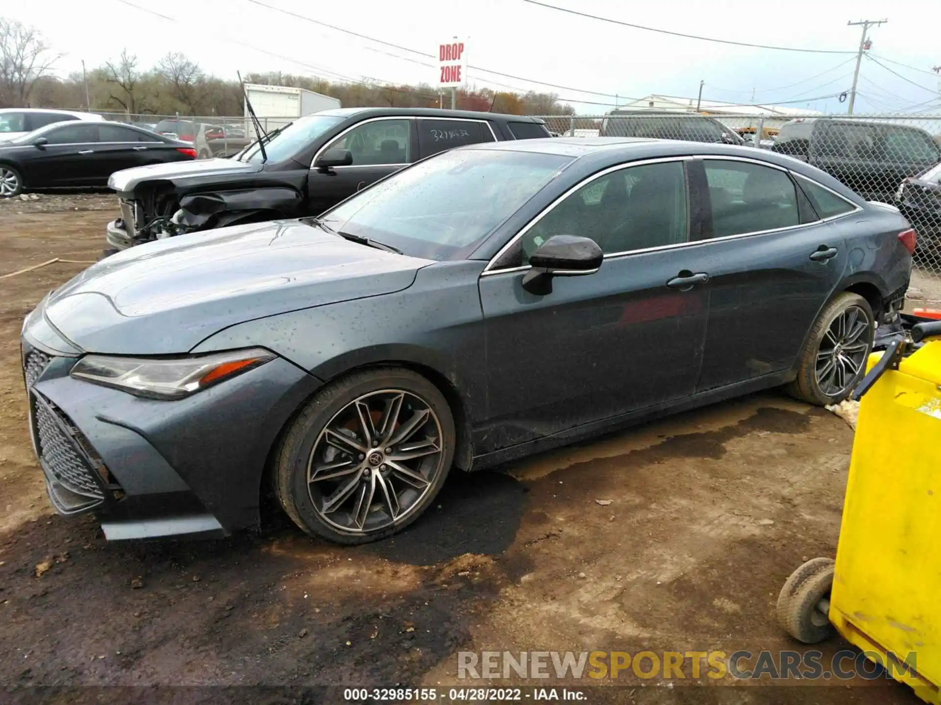 2 Photograph of a damaged car 4T1HZ1FB7NU073210 TOYOTA AVALON 2022