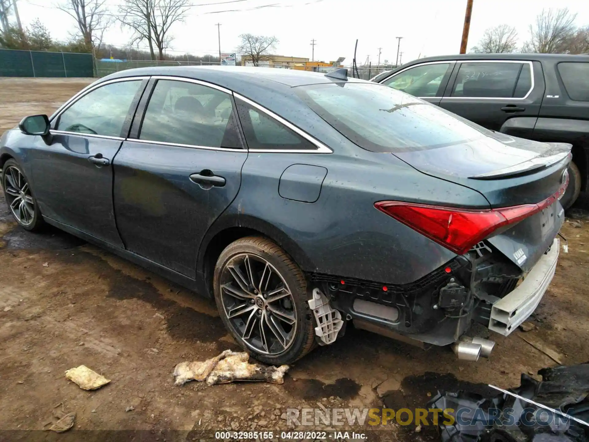 3 Photograph of a damaged car 4T1HZ1FB7NU073210 TOYOTA AVALON 2022